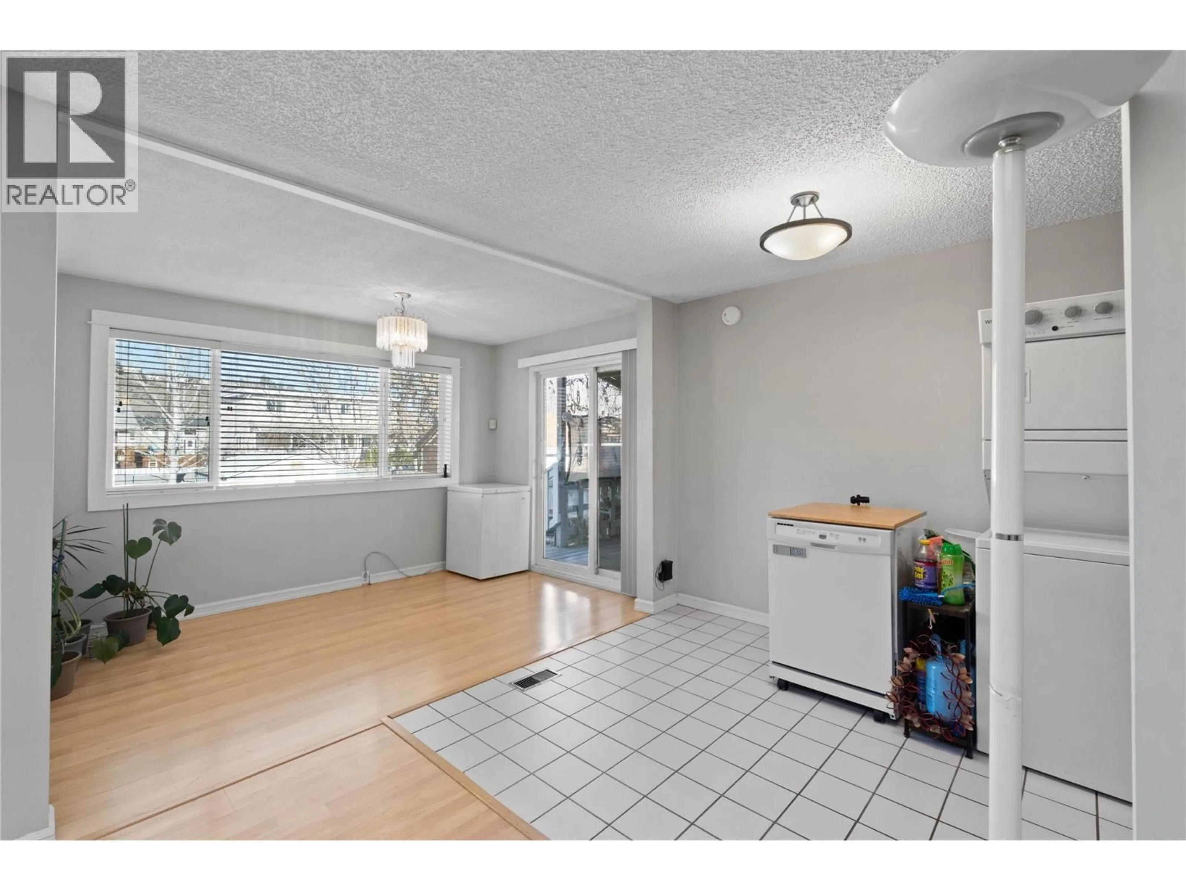 Unknown for 1144 PEMBROKE AVENUE, Kamloops British Columbia V2B7W6