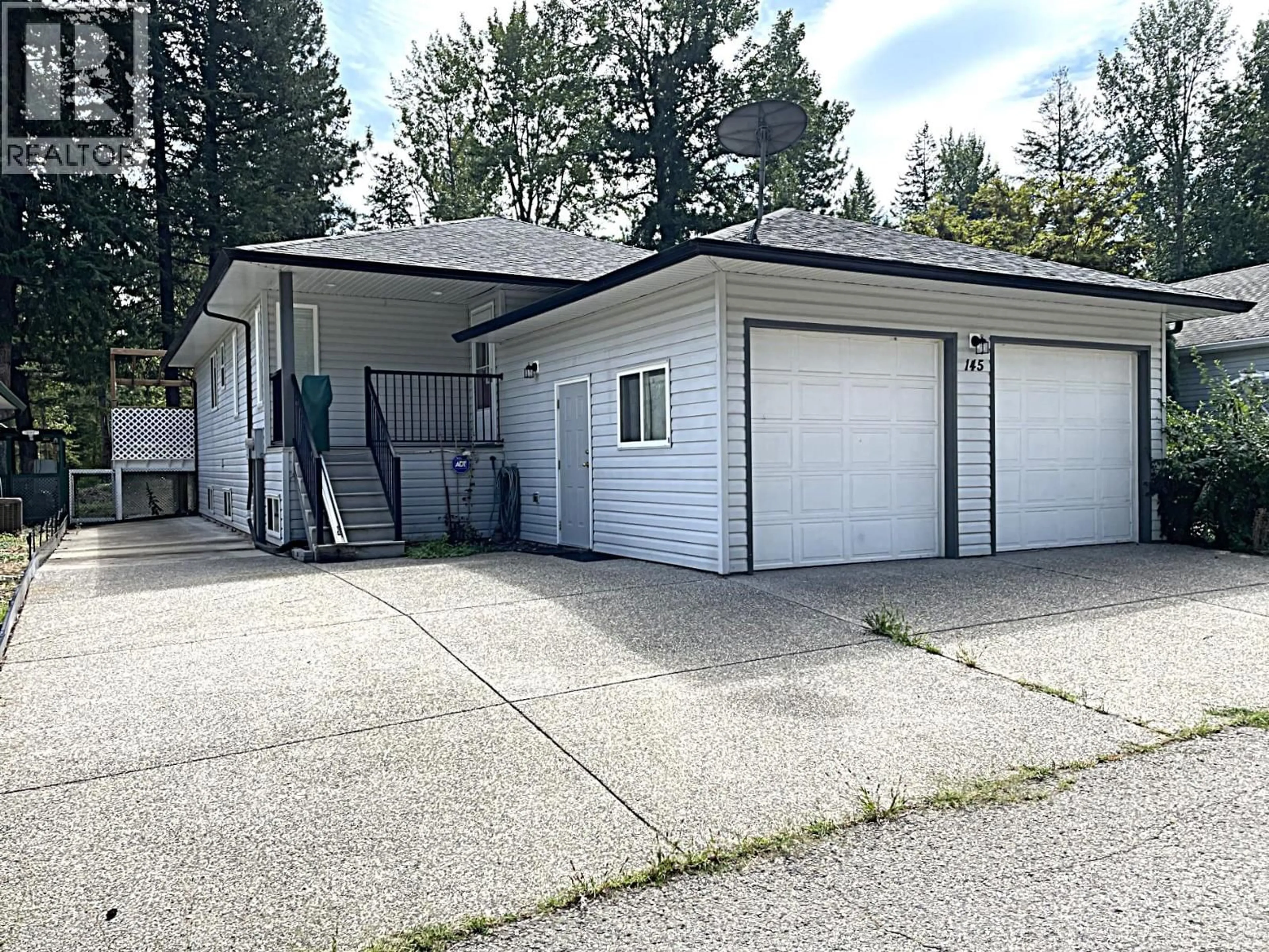 Indoor garage for 145 FALCON AVENUE, Vernon British Columbia V1H2A1