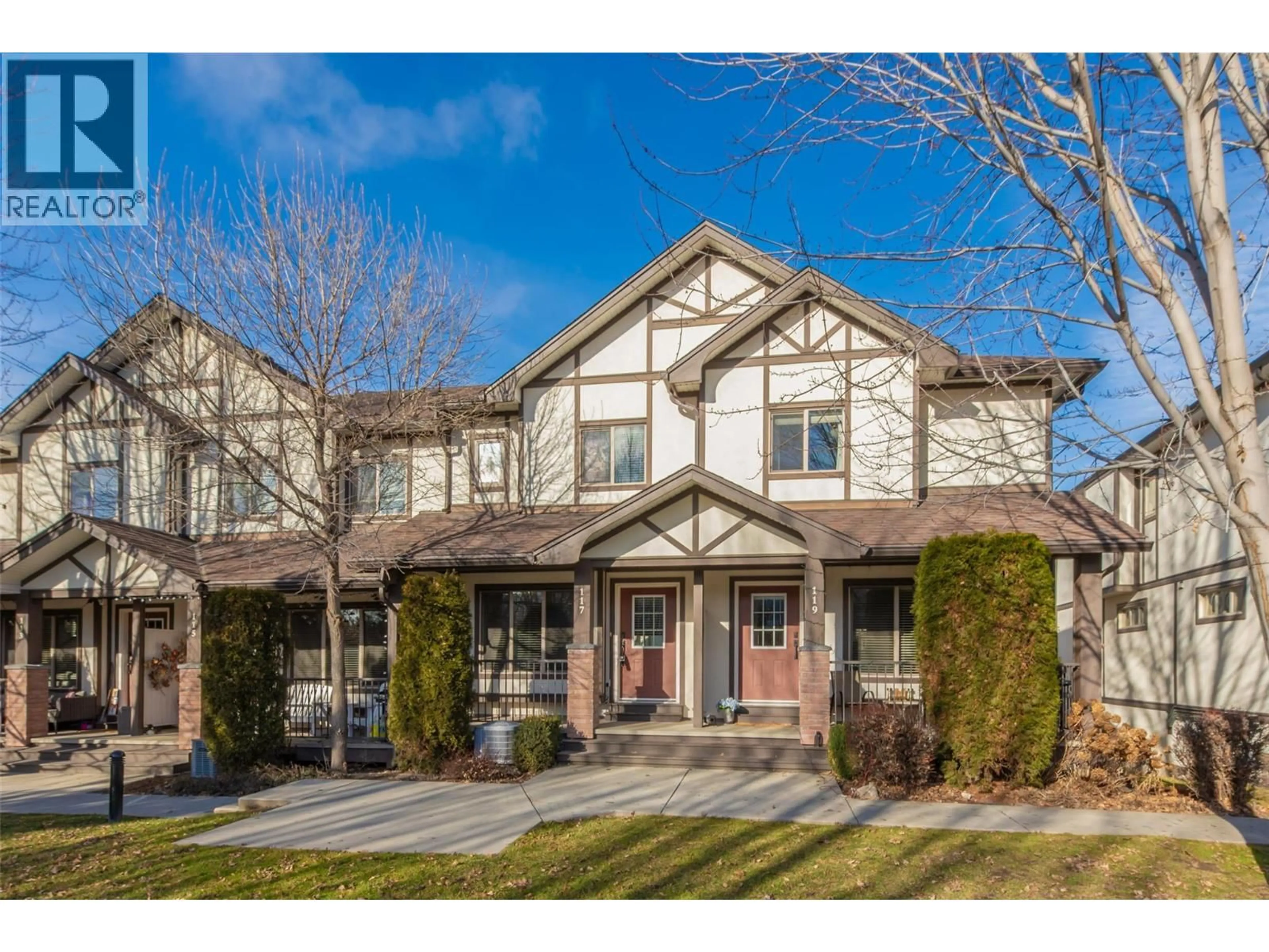 Home with brick exterior material, street for 117 - 1651 LYNRICK ROAD, Kelowna British Columbia V1P1R4