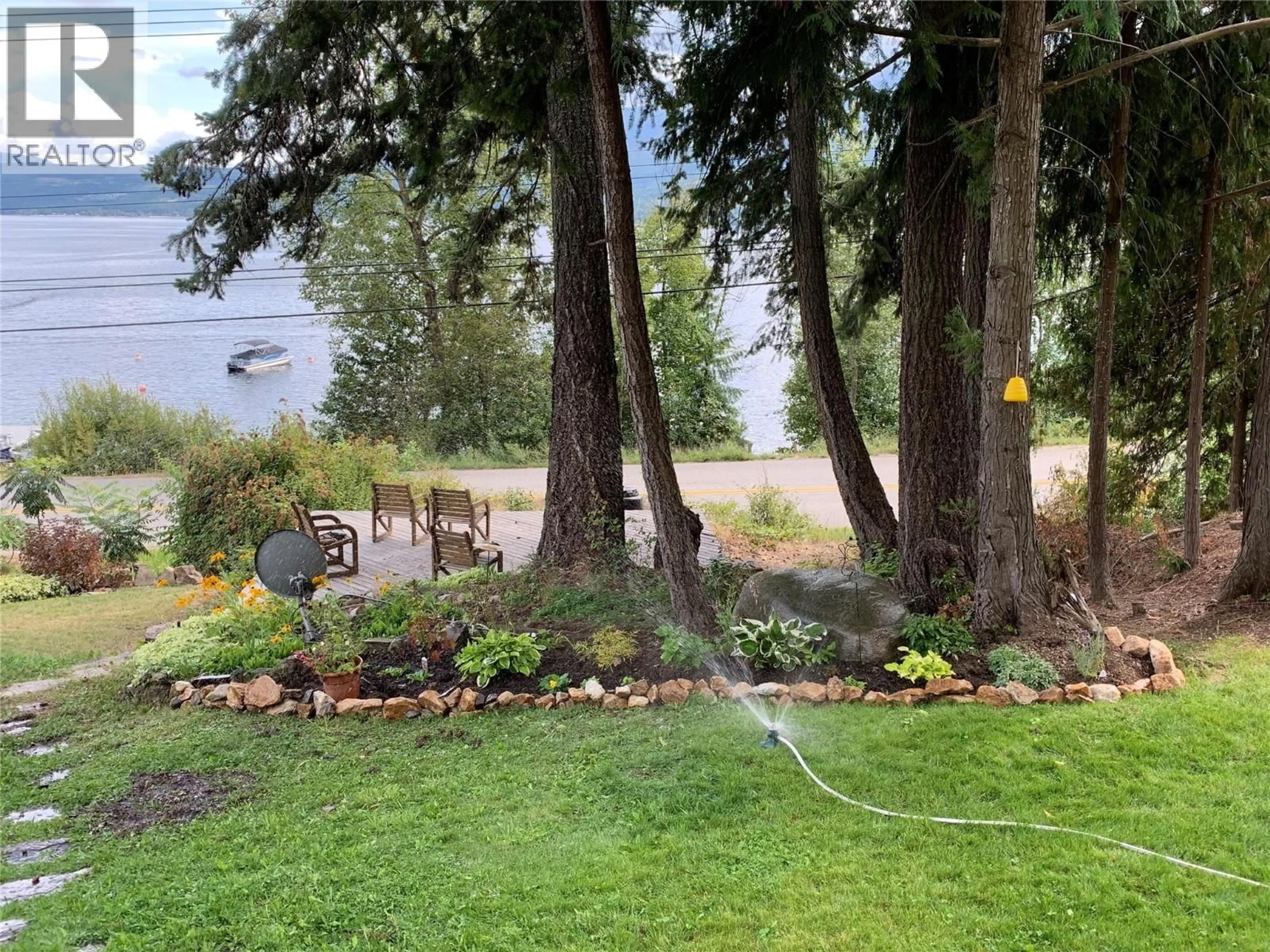A pic from outside/outdoor area/front of a property/back of a property/a pic from drone, water/lake/river/ocean view for 2989 SQUILAX-ANGLEMONT ROAD, Lee Creek British Columbia V0E1M4