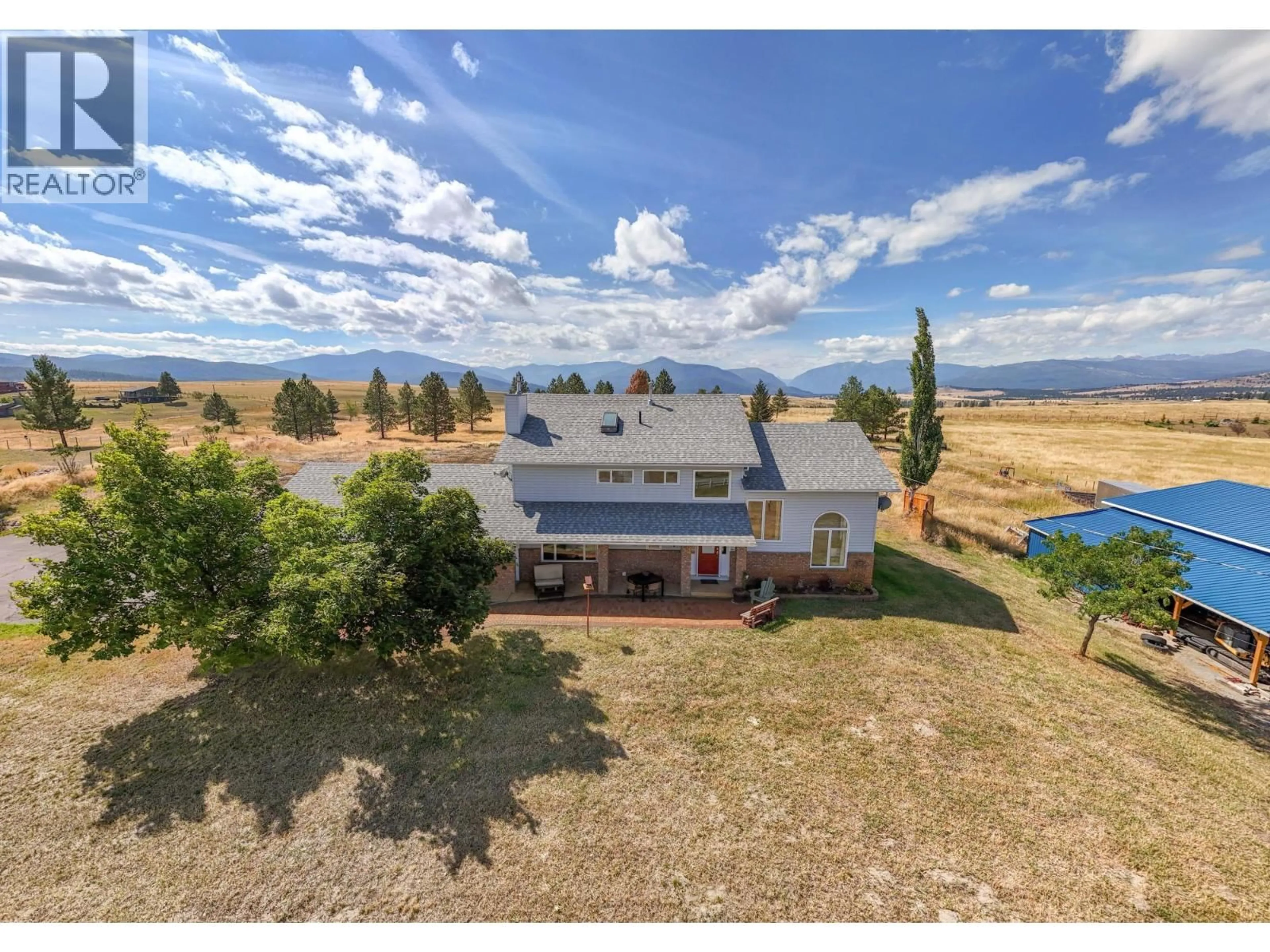 A pic from outside/outdoor area/front of a property/back of a property/a pic from drone, mountain view for 9617 CLEARVIEW ROAD, Cranbrook British Columbia V1C7E2