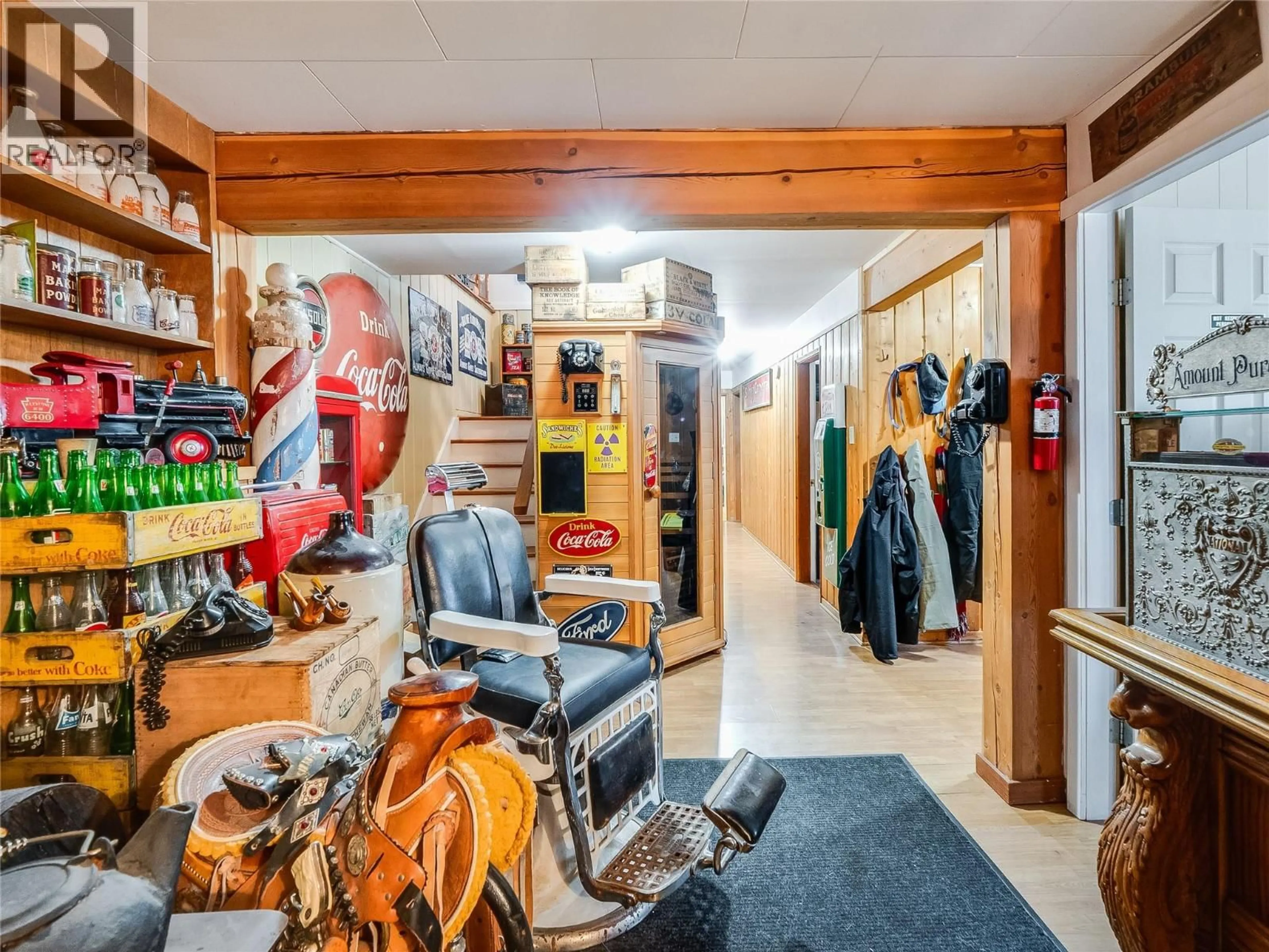 Unknown for 1604 PARK STREET, Rossland British Columbia V0G1Y0