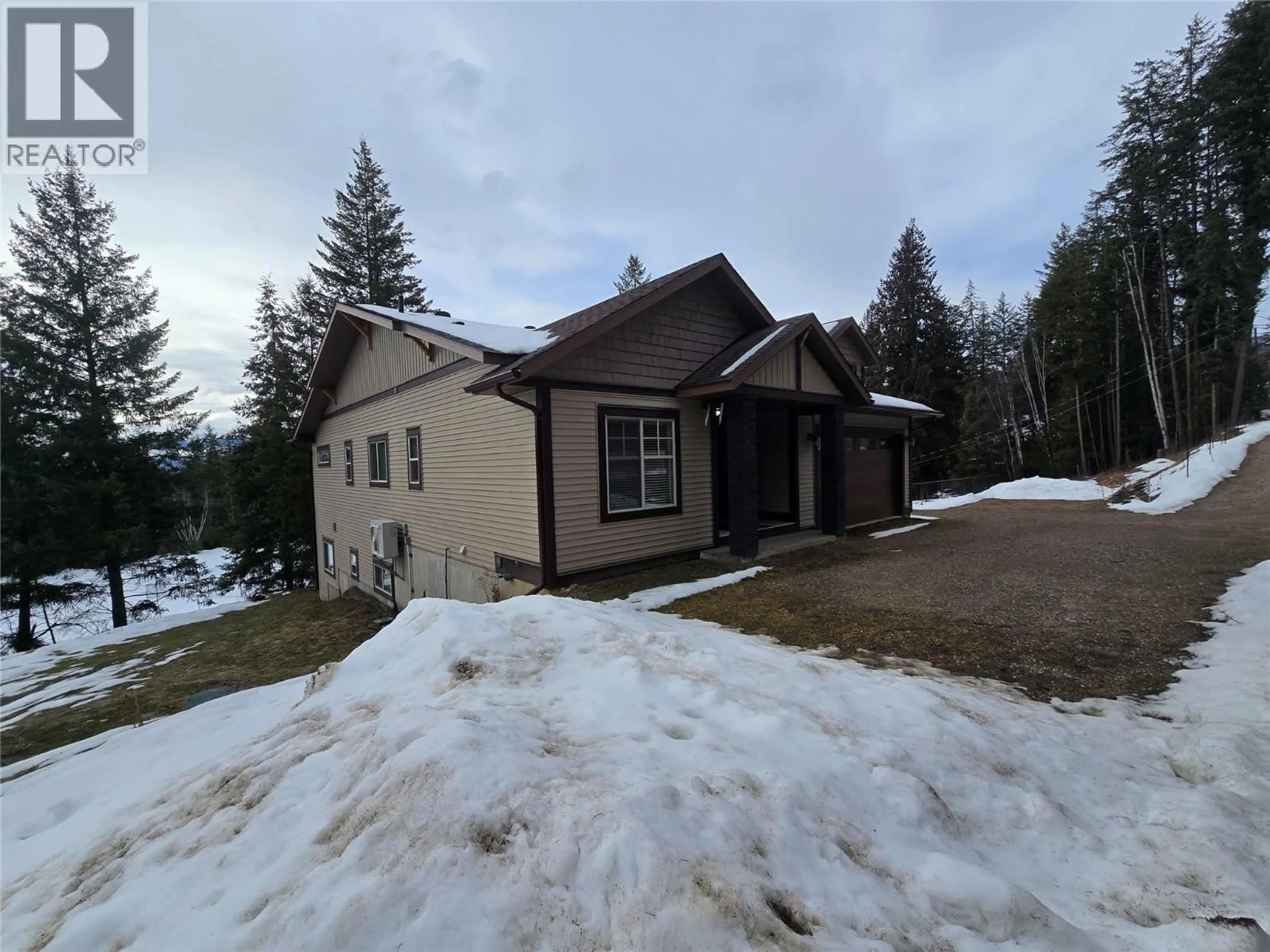 A pic from outside/outdoor area/front of a property/back of a property/a pic from drone, unknown for 565 CLEARWATER VALLEY ROAD, Clearwater British Columbia V0E1N1