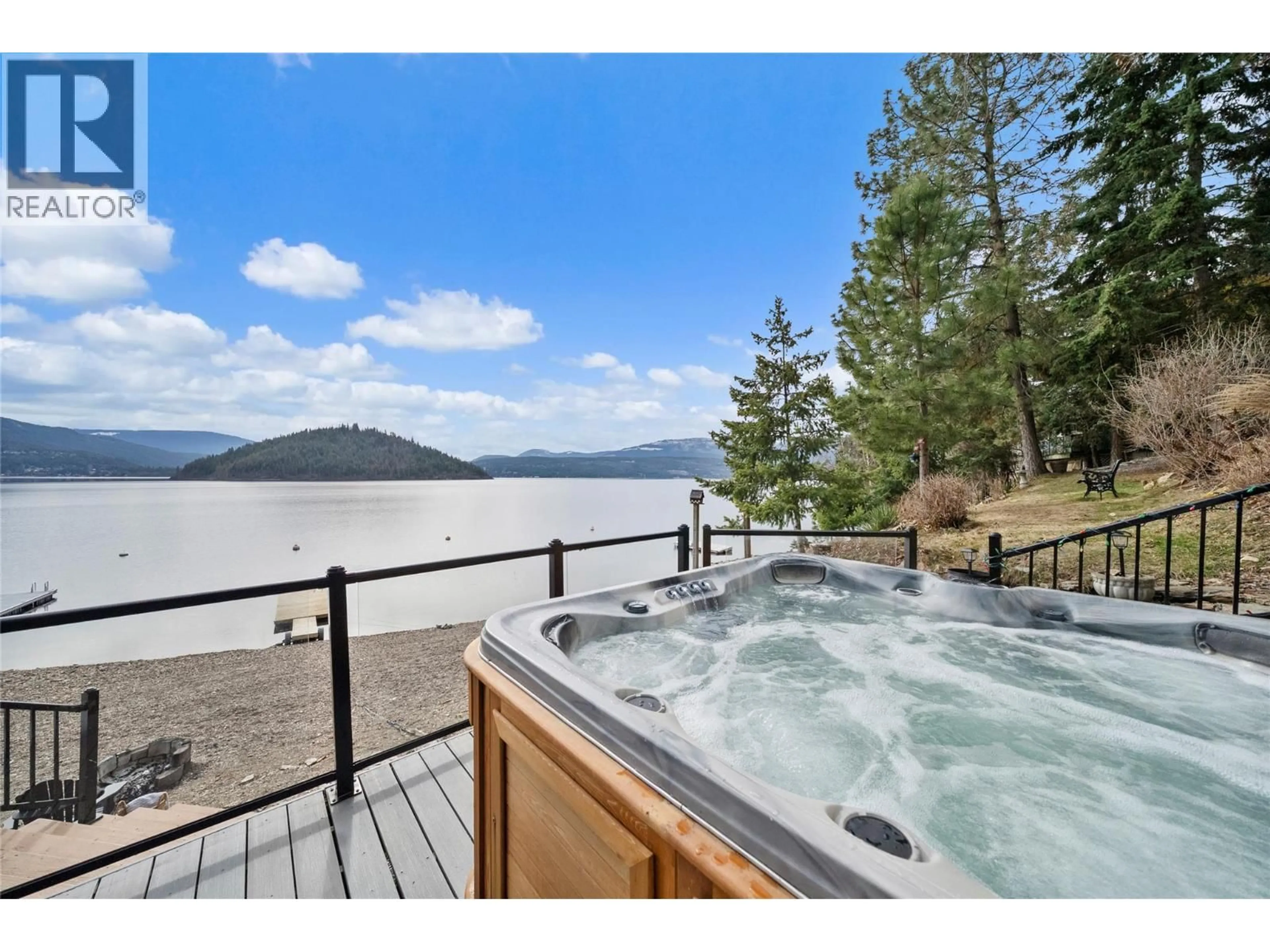 Patio, water/lake/river/ocean view for 4378 COPPER COVE ROAD, Scotch Creek British Columbia V0E1M5