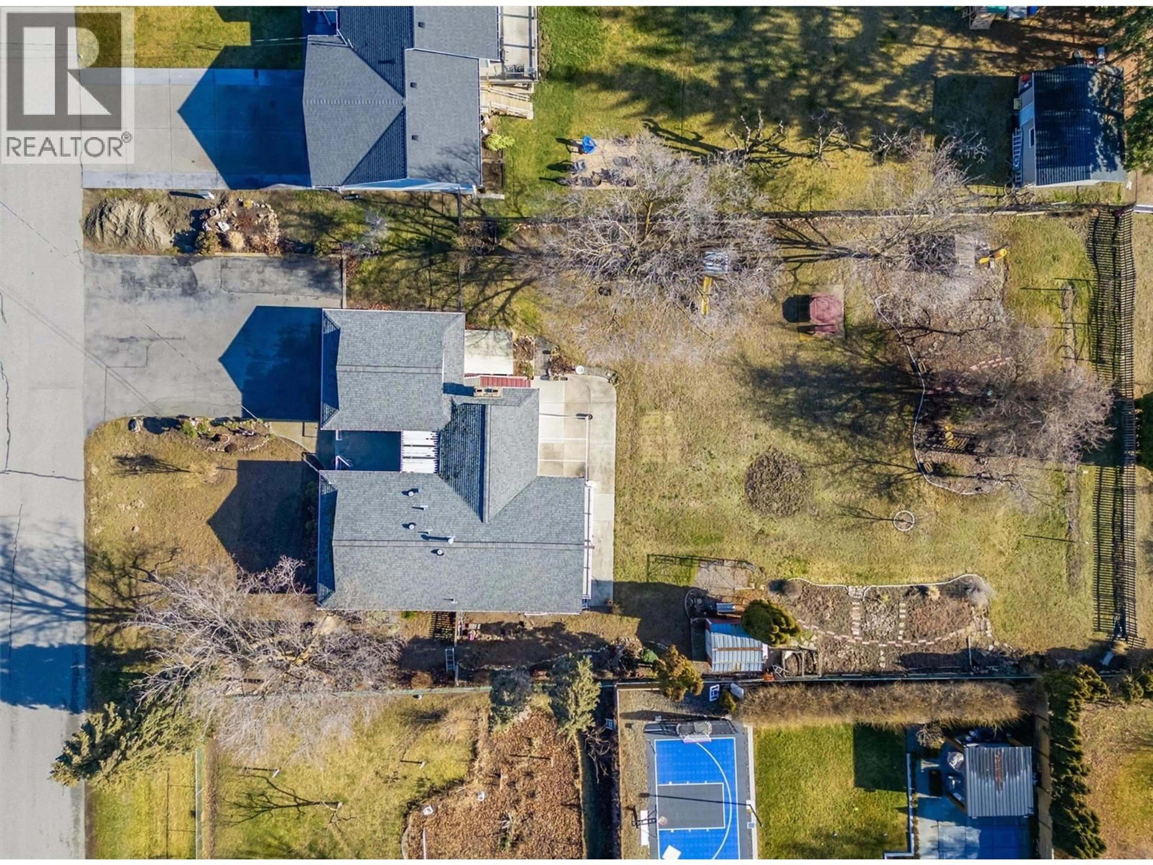 A pic from outside/outdoor area/front of a property/back of a property/a pic from drone, street for 919 MCCARTNEY ROAD, West Kelowna British Columbia V1Z1R9