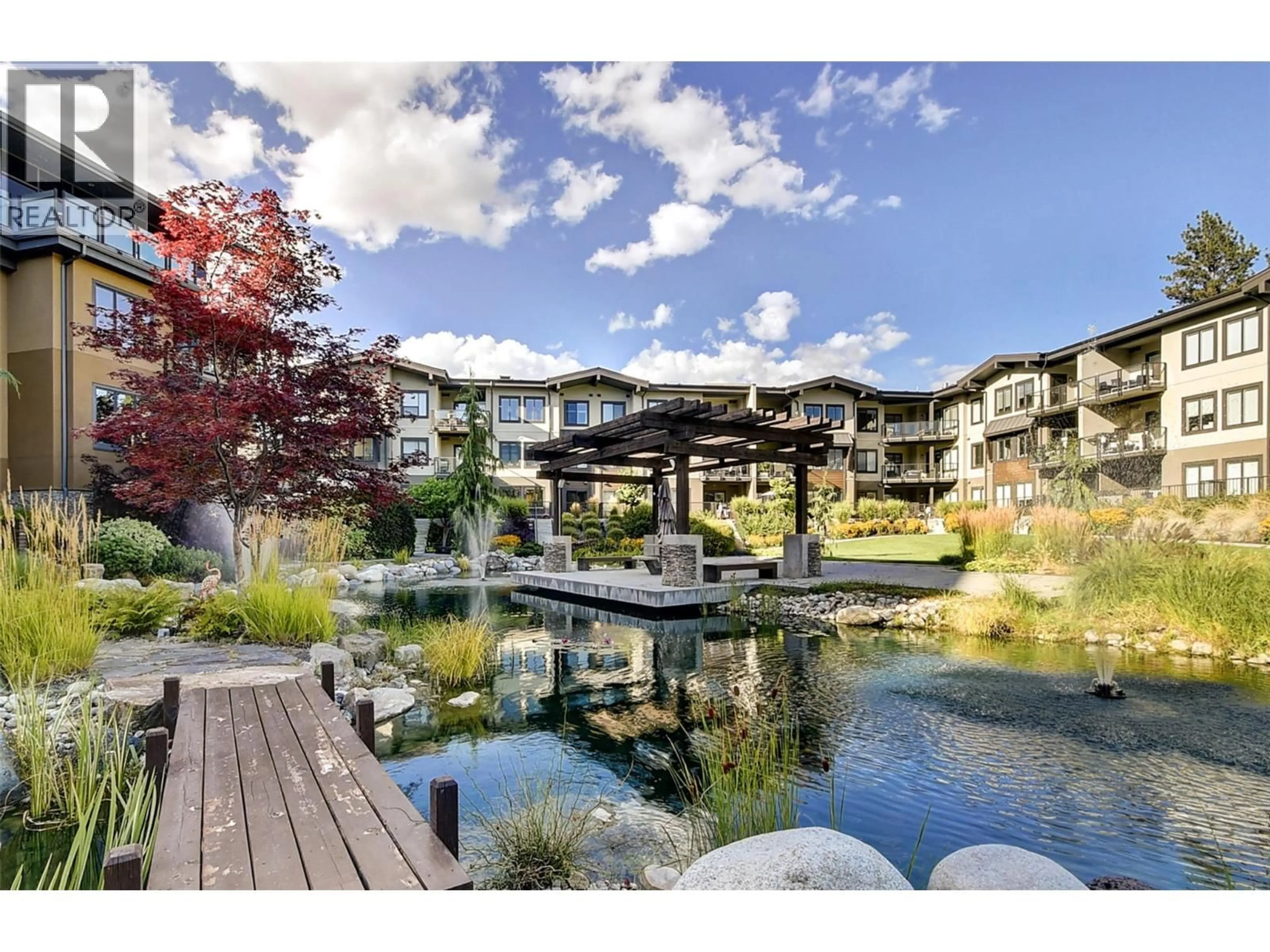 Patio, water/lake/river/ocean view for 109 - 600 SARSONS ROAD, Kelowna British Columbia V1W5H5