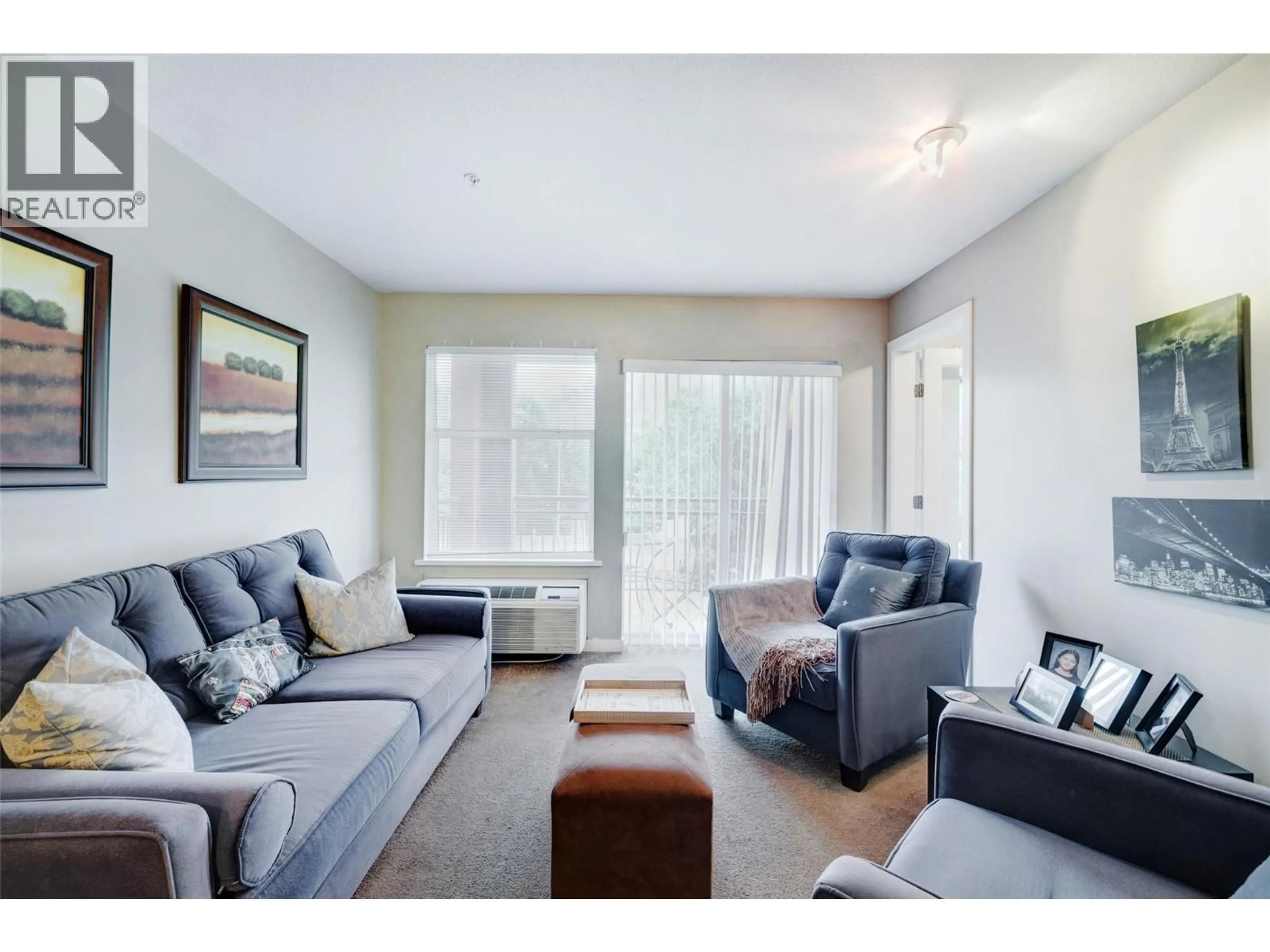 Living room with furniture, unknown for 312 - 555 YATES ROAD, Kelowna British Columbia V1V2V2