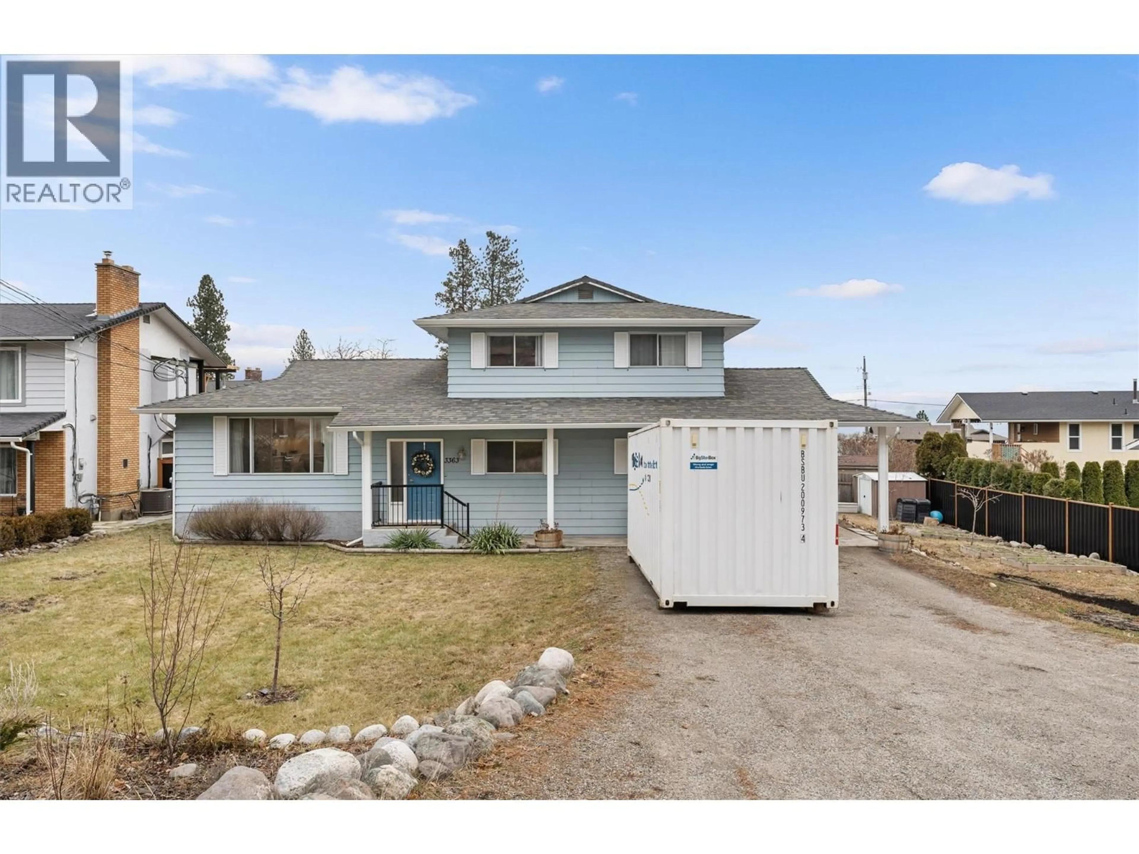 Home with vinyl exterior material, street for 3363 MCMORLAND ROAD, West Kelowna British Columbia V4T1B3