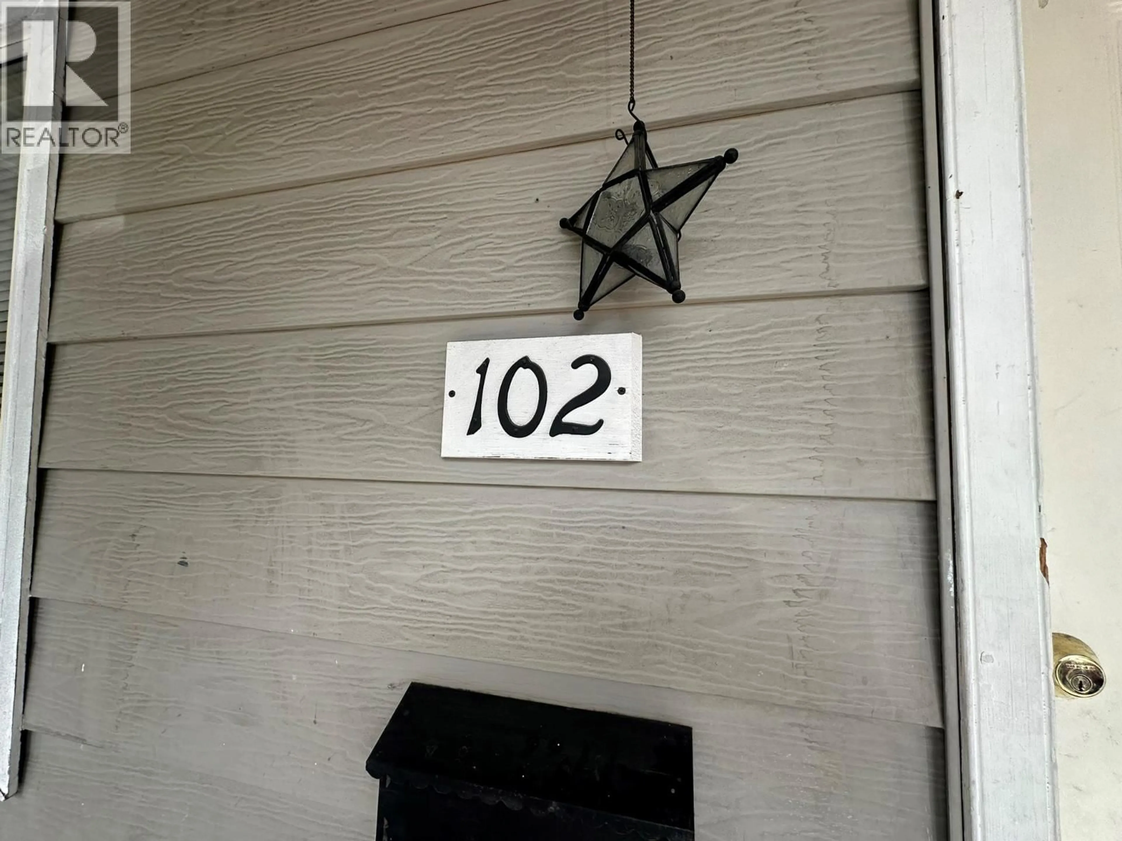 Unknown for 102 - 3710 24 AVENUE, Vernon British Columbia V1T1L9