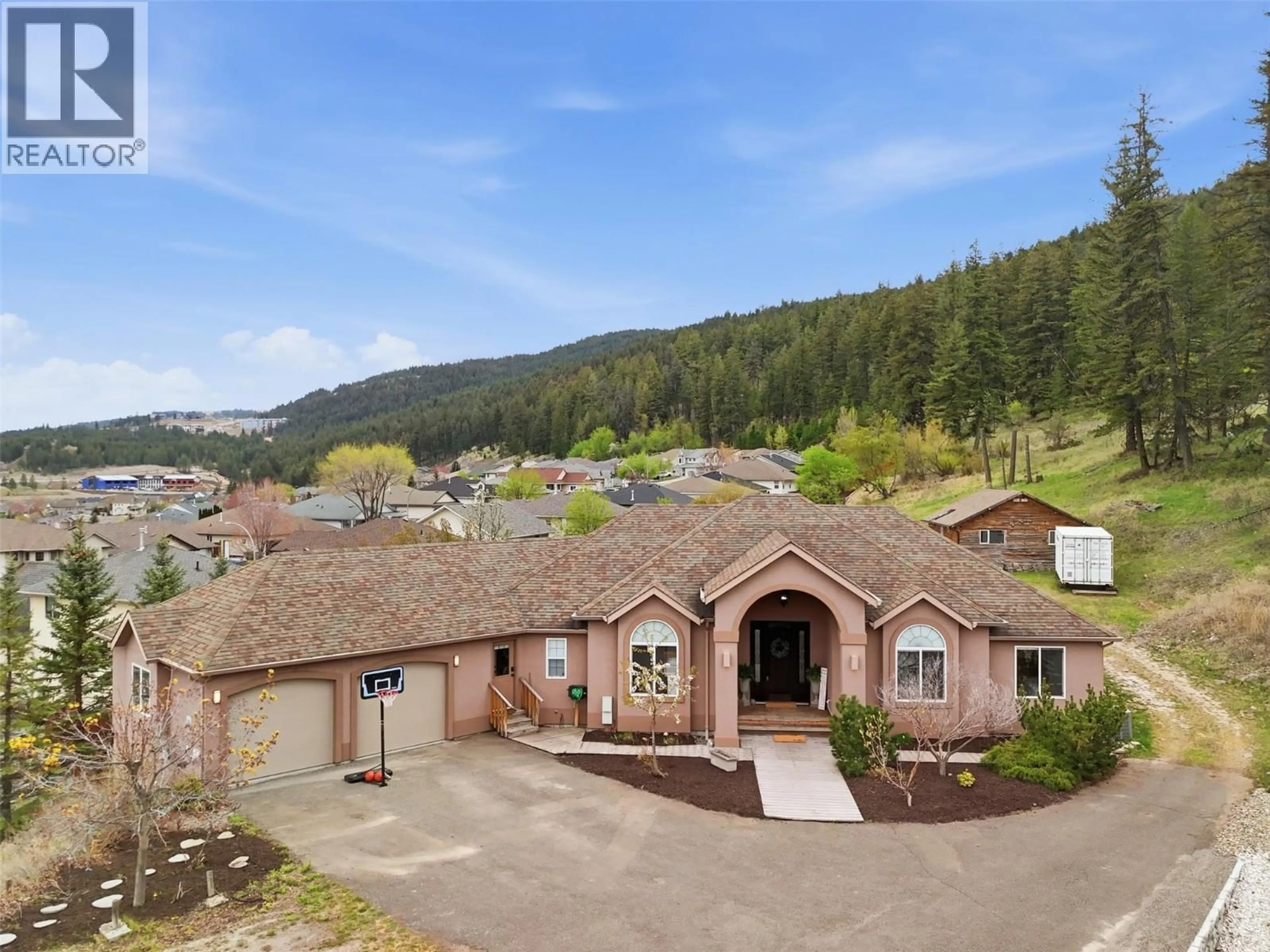 A pic from outside/outdoor area/front of a property/back of a property/a pic from drone, mountain view for 2001 HUGH ALLAN DRIVE, Kamloops British Columbia V1S2B6