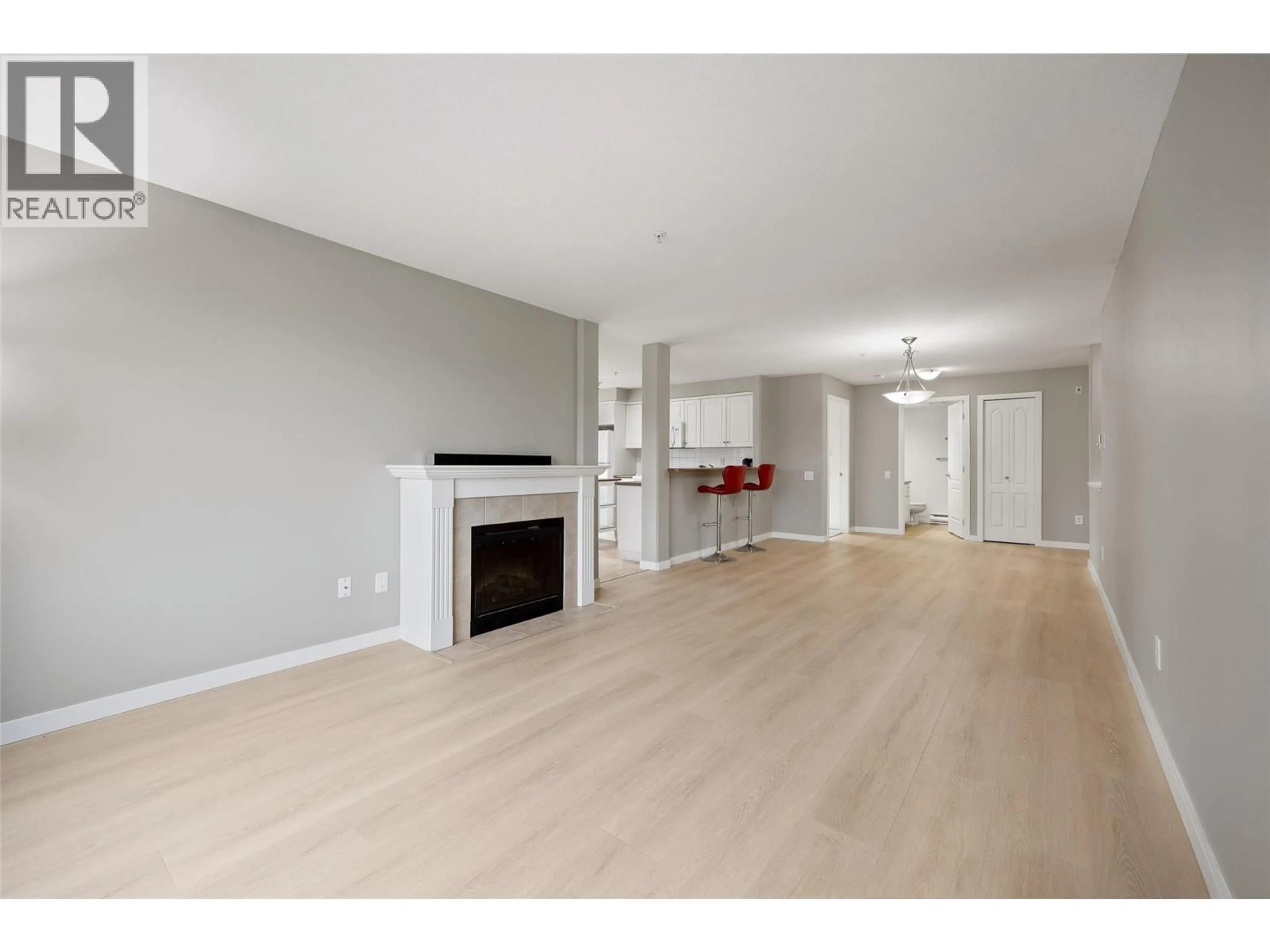 A pic of a room for 306 - 686 LEQUIME ROAD, Kelowna British Columbia V1W1A4