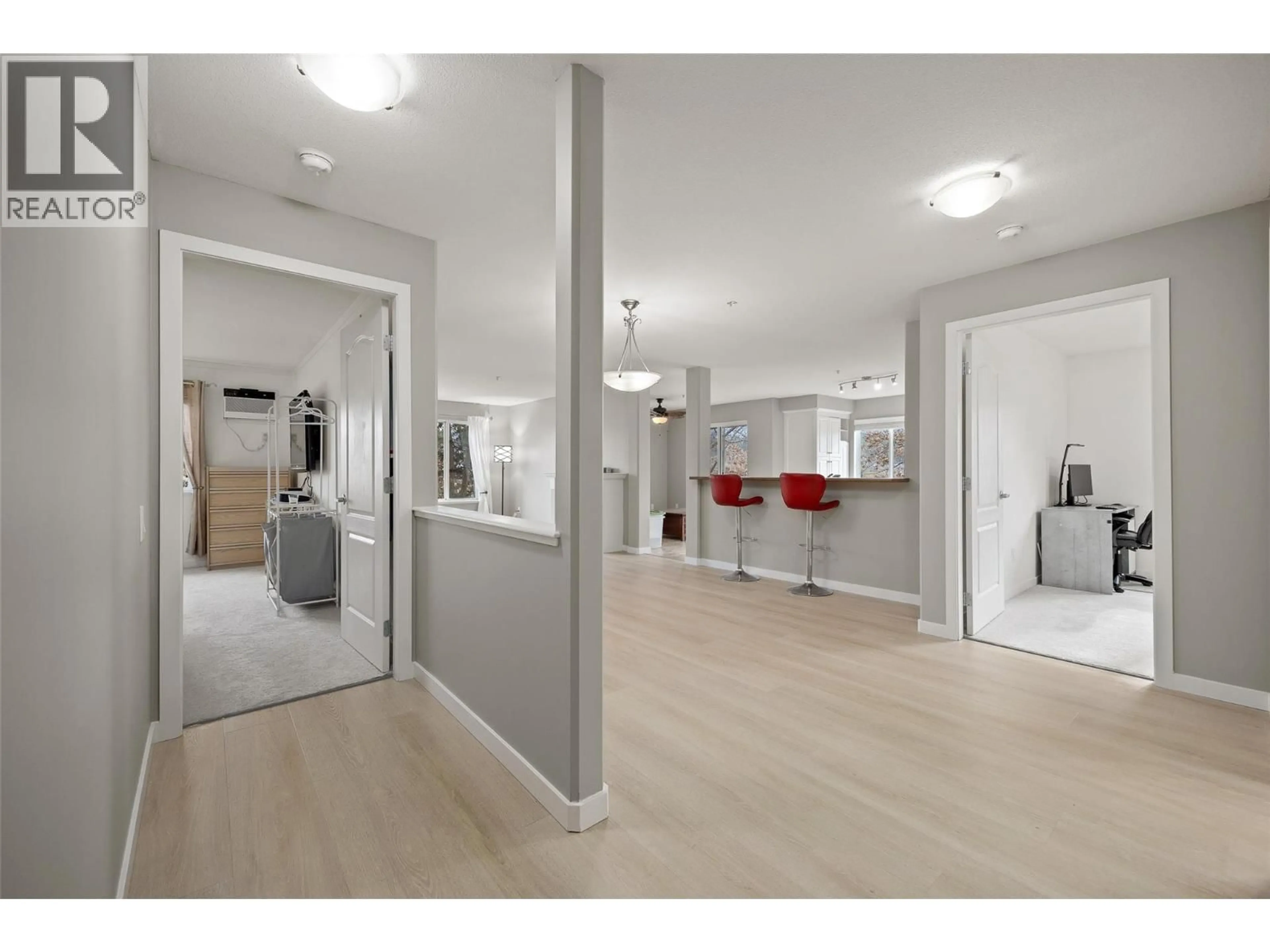 Unknown for 306 - 686 LEQUIME ROAD, Kelowna British Columbia V1W1A4