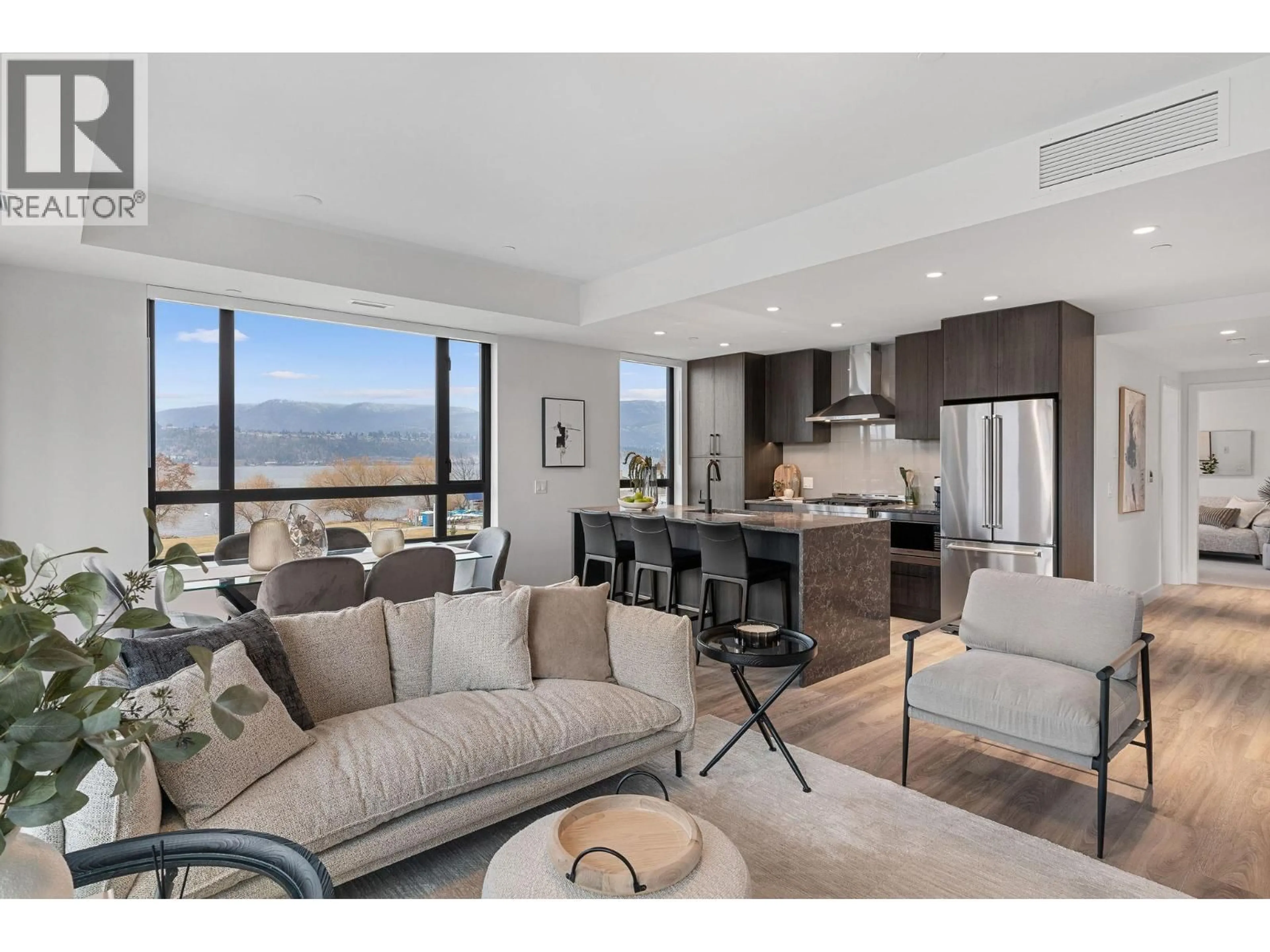 Unknown for 311 - 3051 ABBOTT STREET, Kelowna British Columbia V1Y0P1