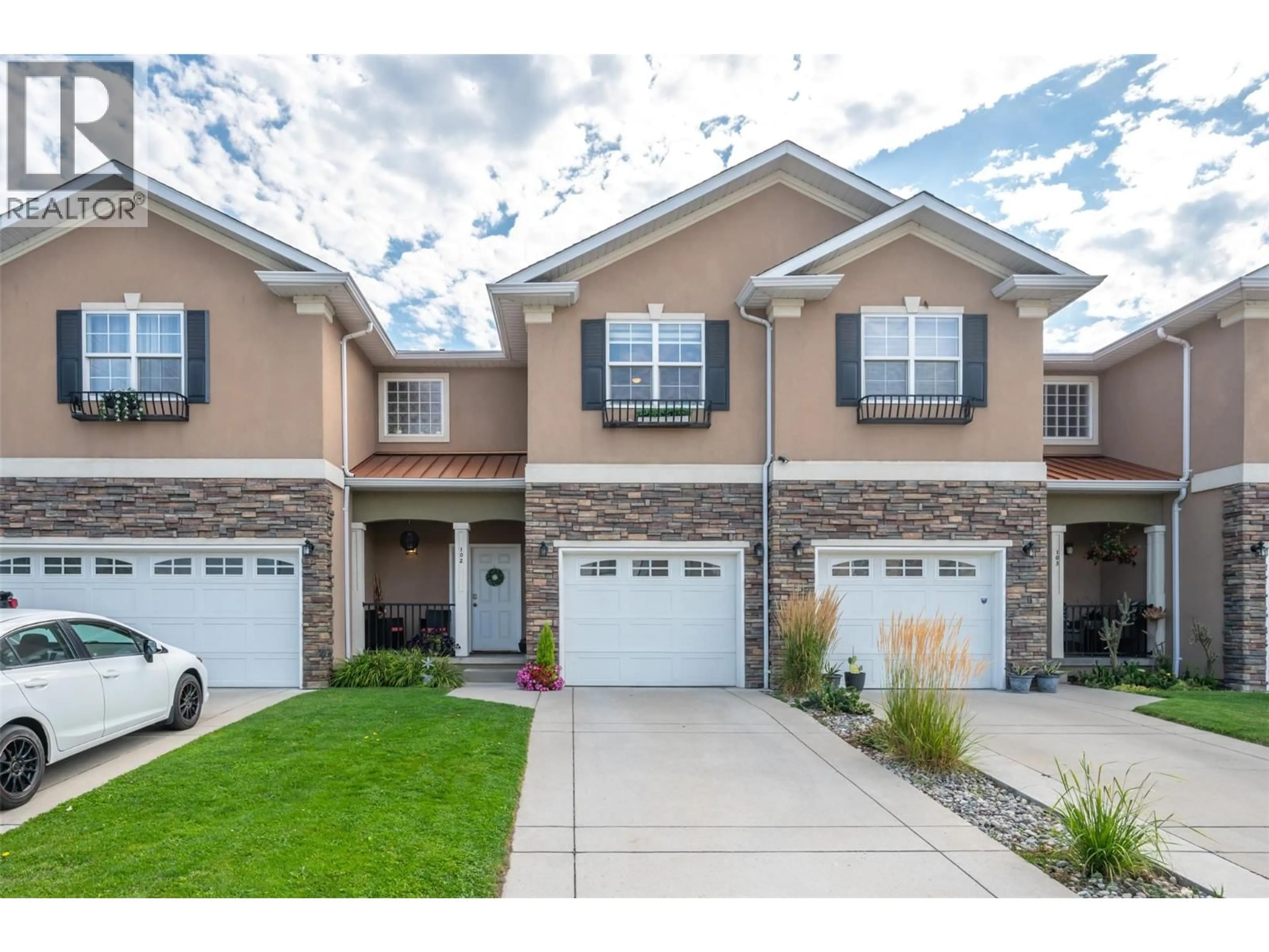 Unknown for 102 - 1742 FAIRFORD DRIVE, Penticton British Columbia V2A6C8