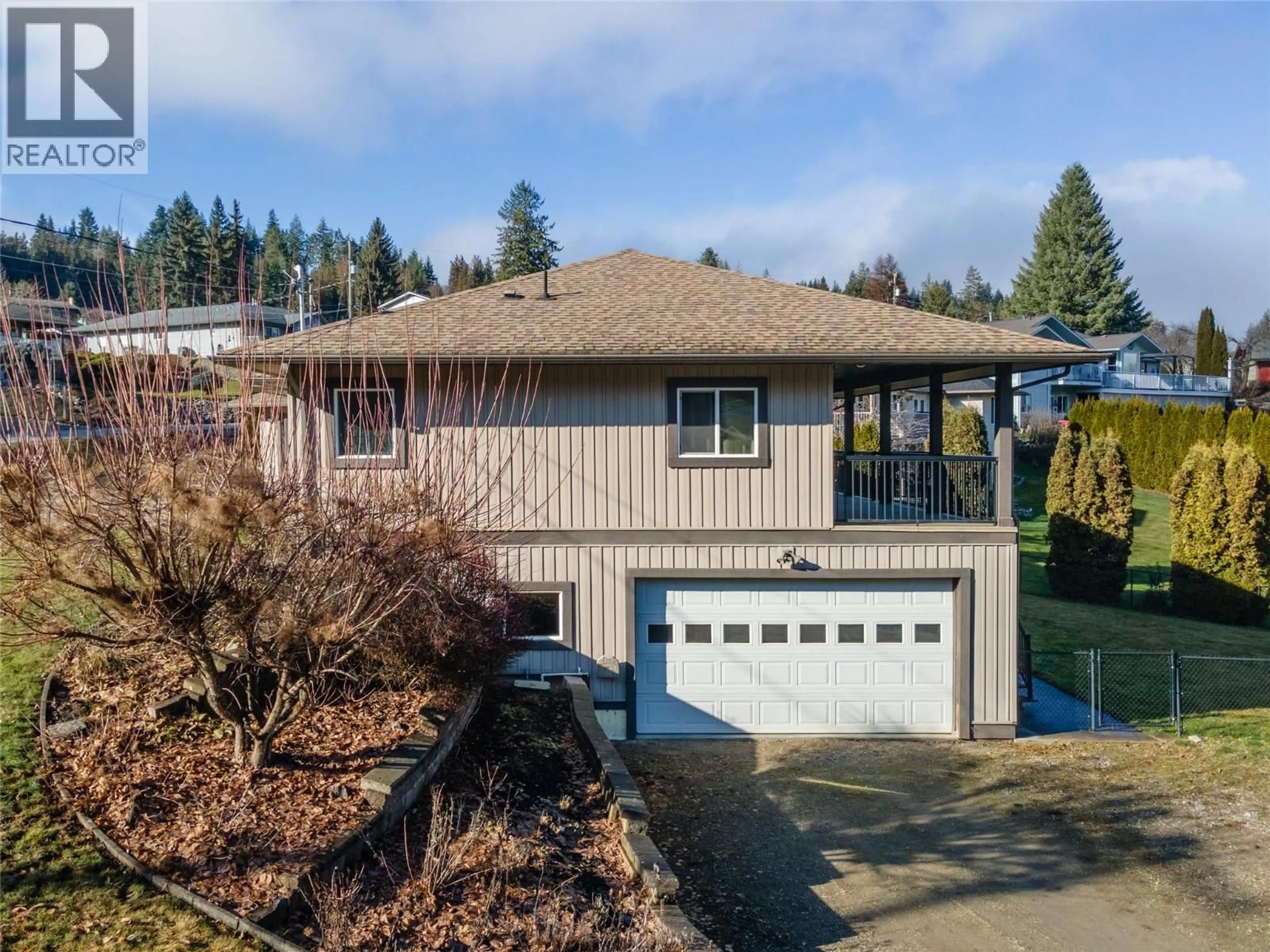 A pic from outside/outdoor area/front of a property/back of a property/a pic from drone, street for 2483 MARINE PLACE, Blind Bay British Columbia V0E1H1