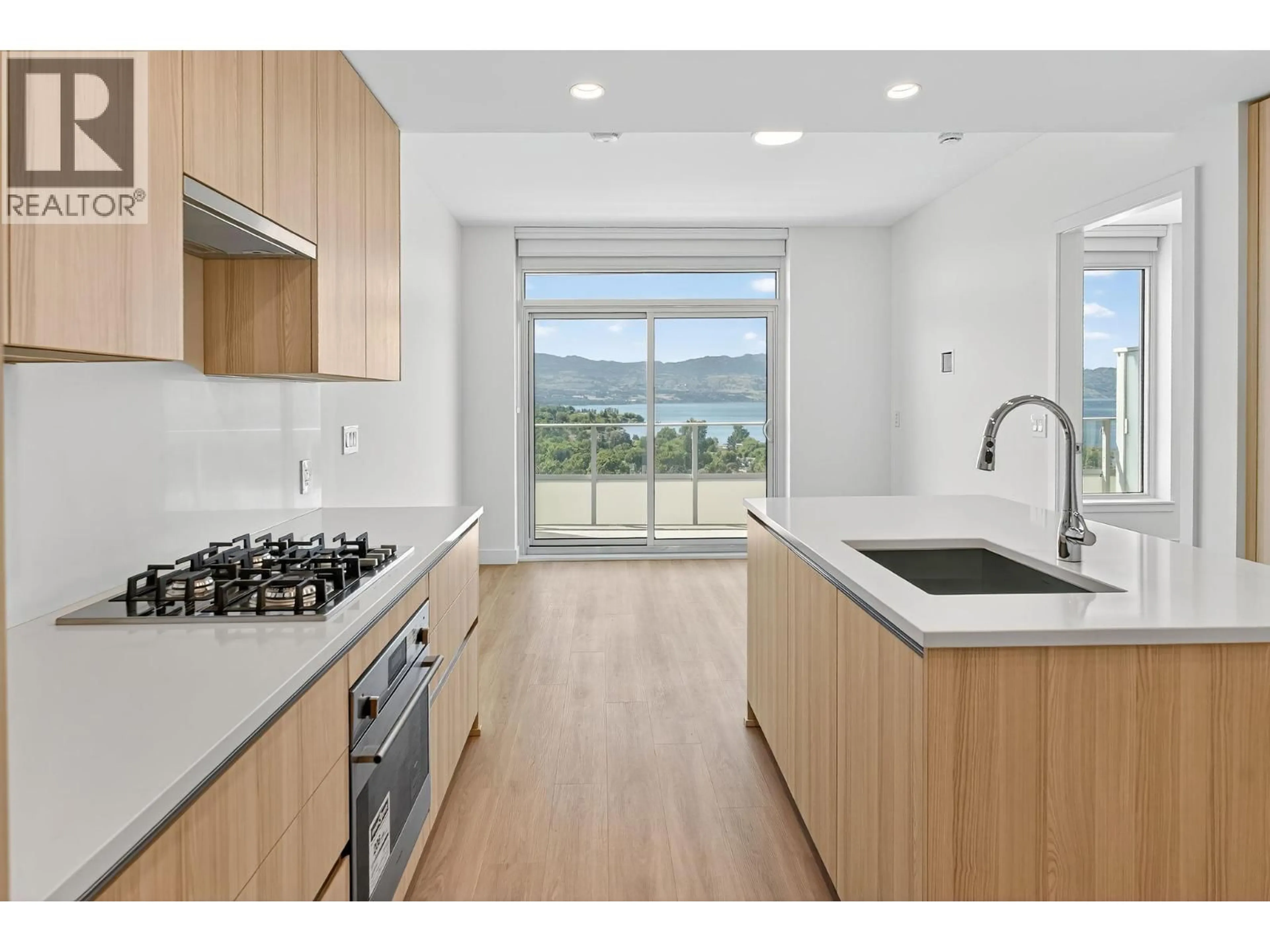 Standard kitchen, unknown for 1505 - 238 LEON AVENUE, Kelowna British Columbia V1Y6H9