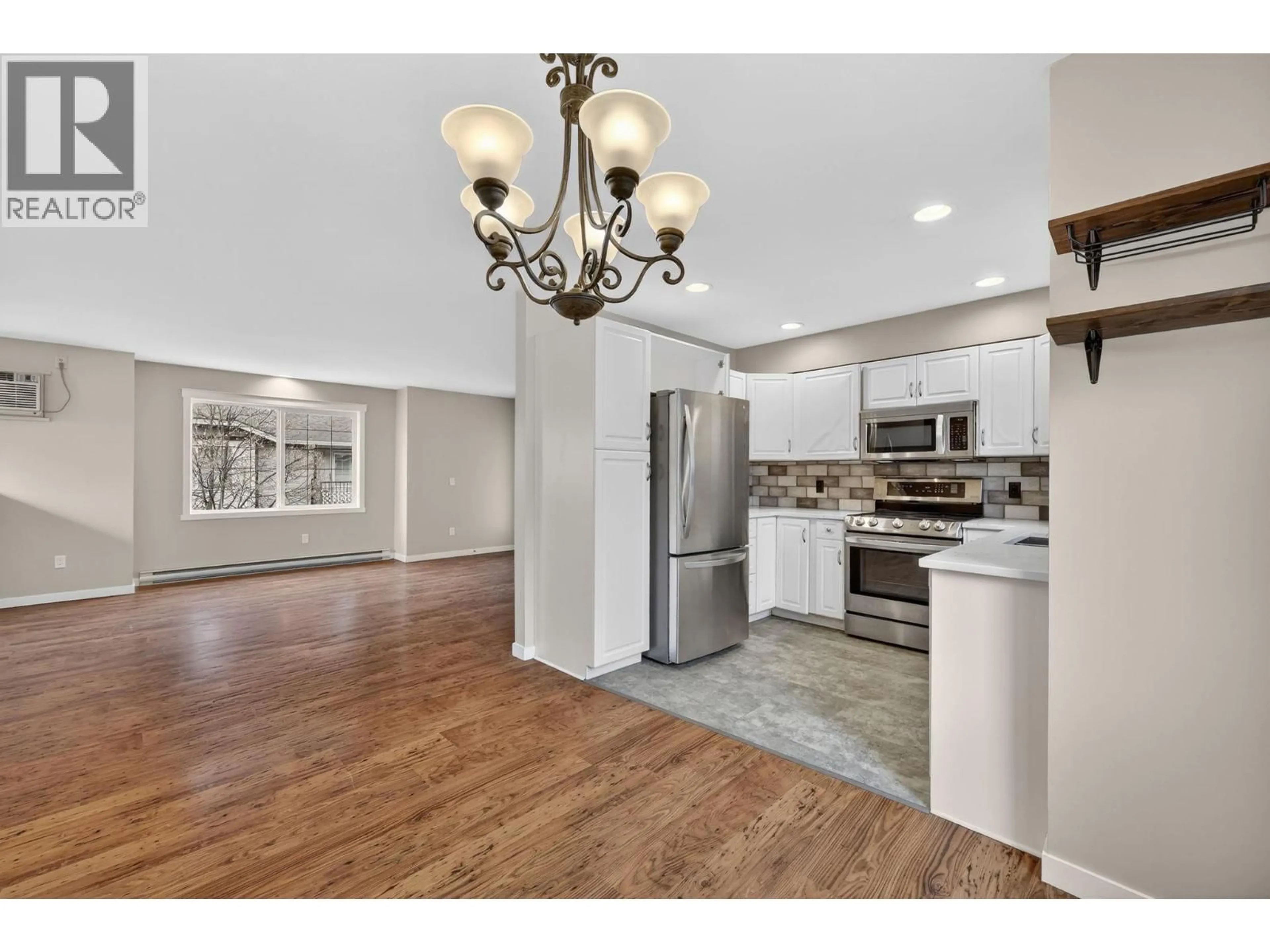 Open concept kitchen, unknown for 27 - 124 MILLS ROAD, Kelowna British Columbia V1X4G7