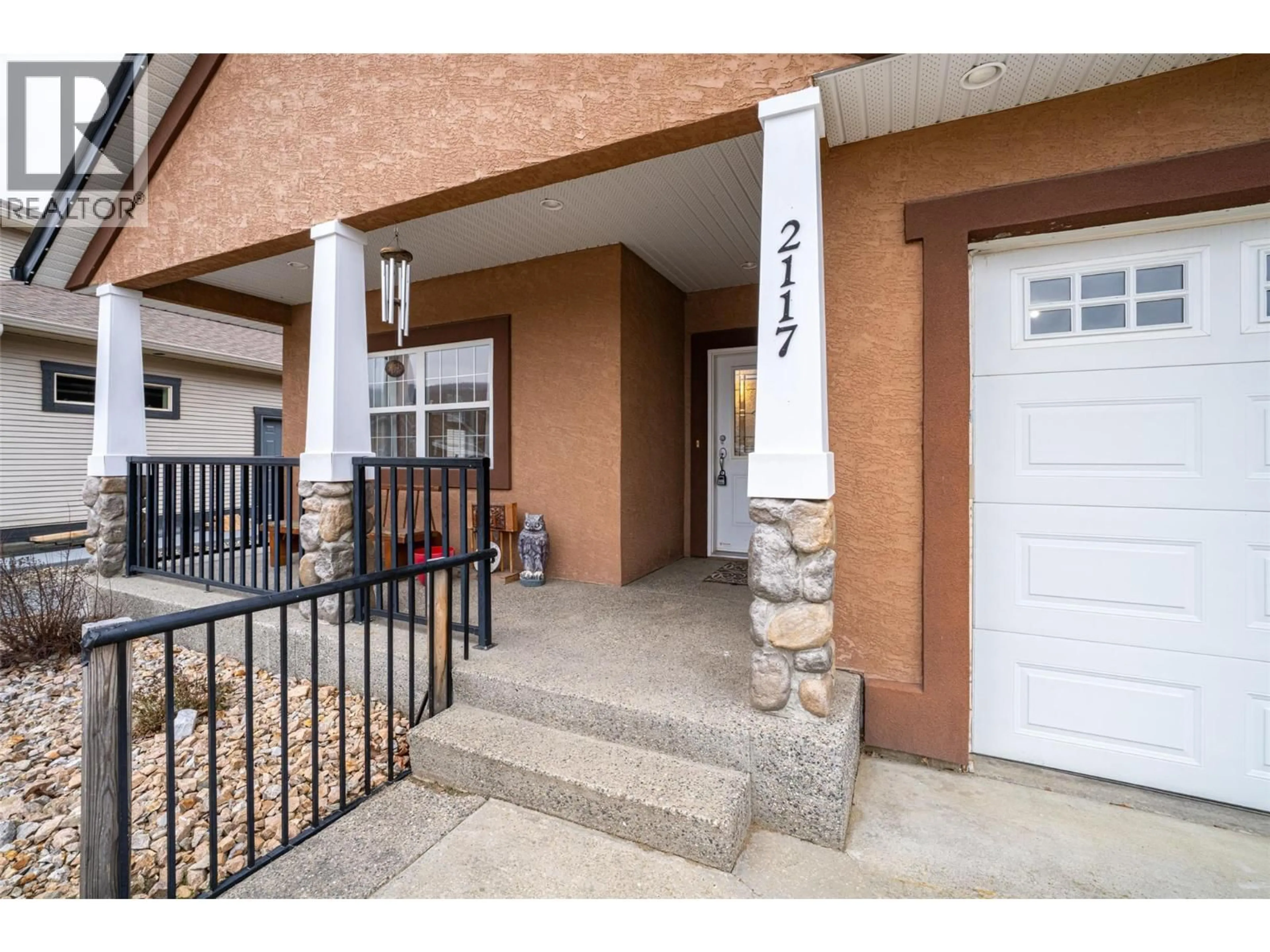 Indoor entryway for 2117 HEITMAN STREET, Enderby British Columbia V4Y4M5
