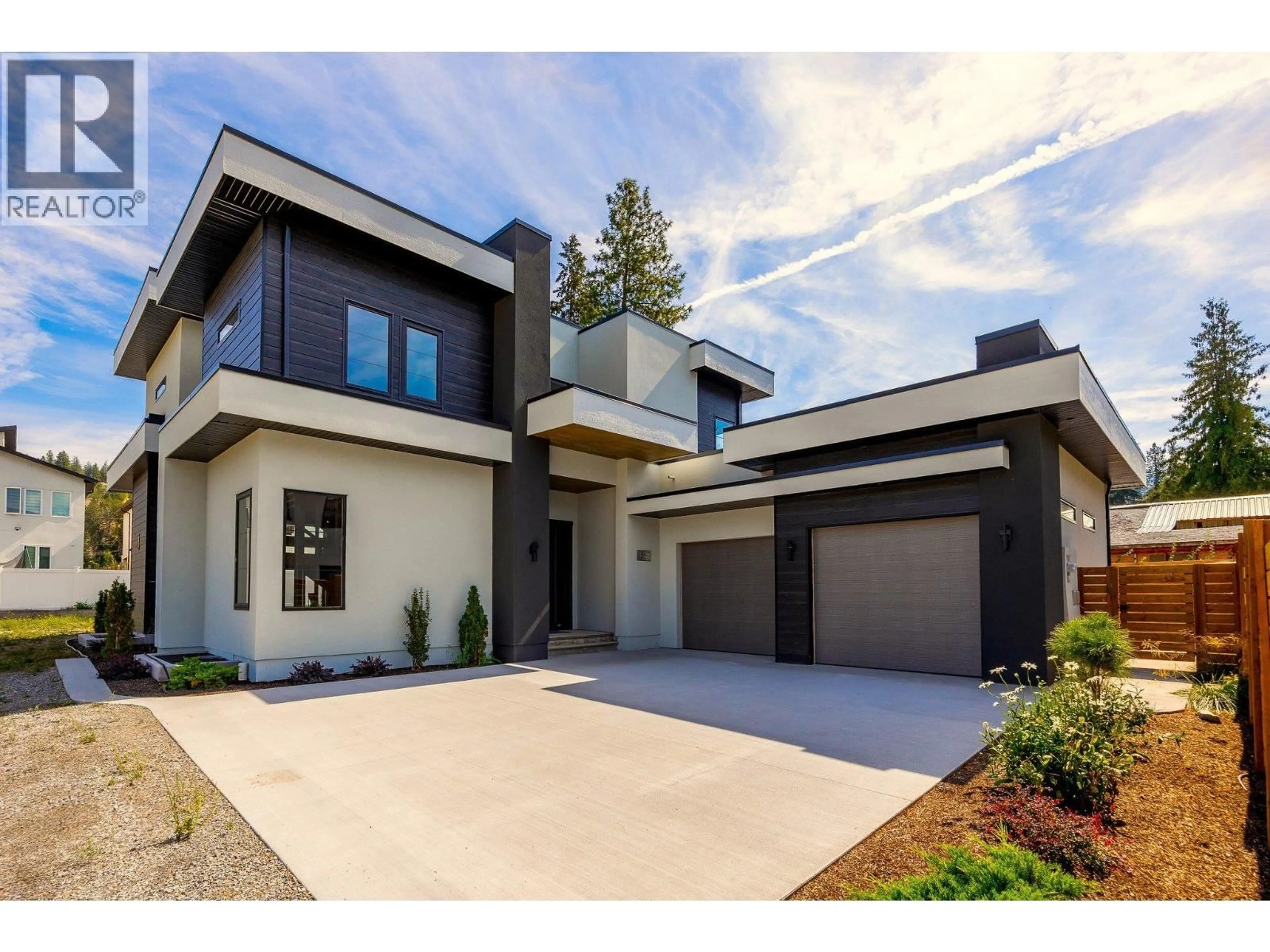 Home with brick exterior material, street for 4621 FORDHAM ROAD, Kelowna British Columbia V1W1P1