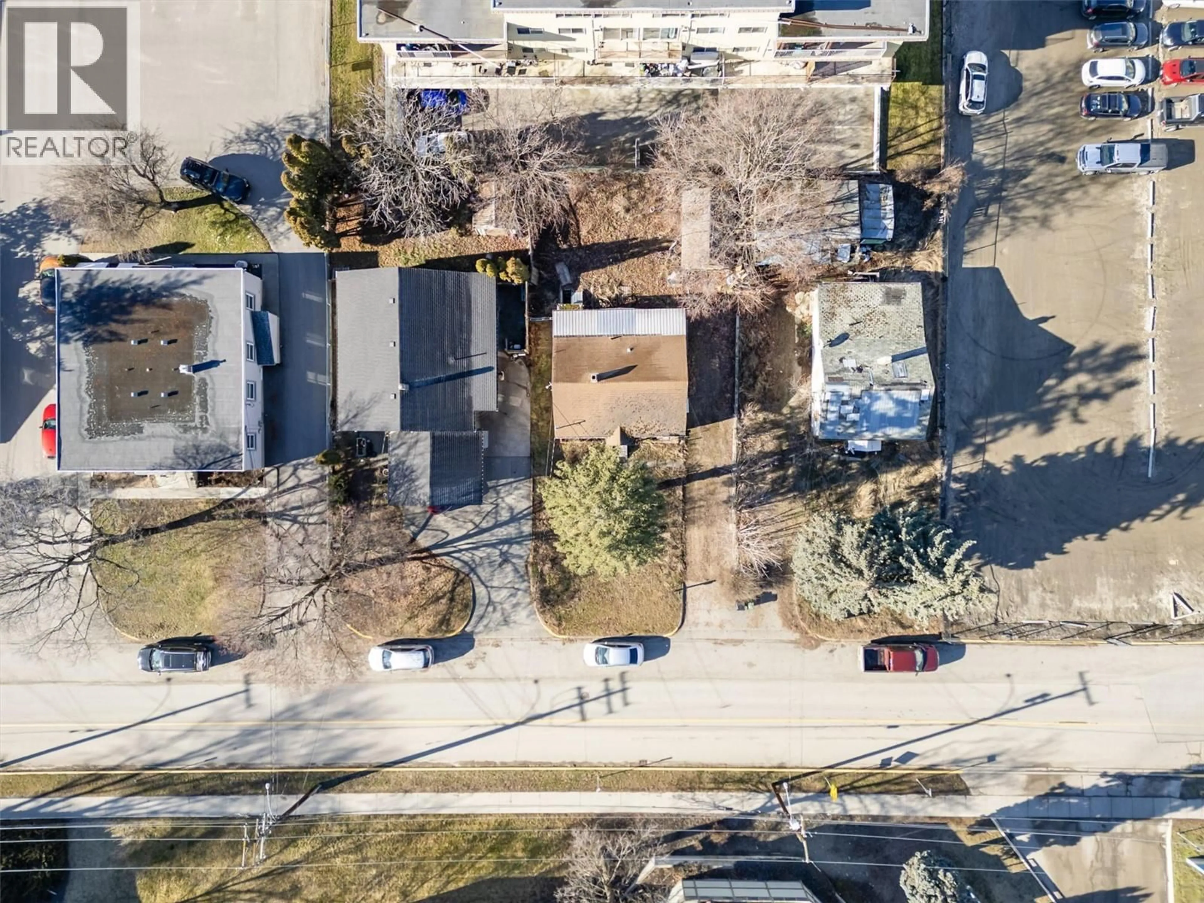 A pic from outside/outdoor area/front of a property/back of a property/a pic from drone, street for 1904 31 STREET, Vernon British Columbia V1T5G9