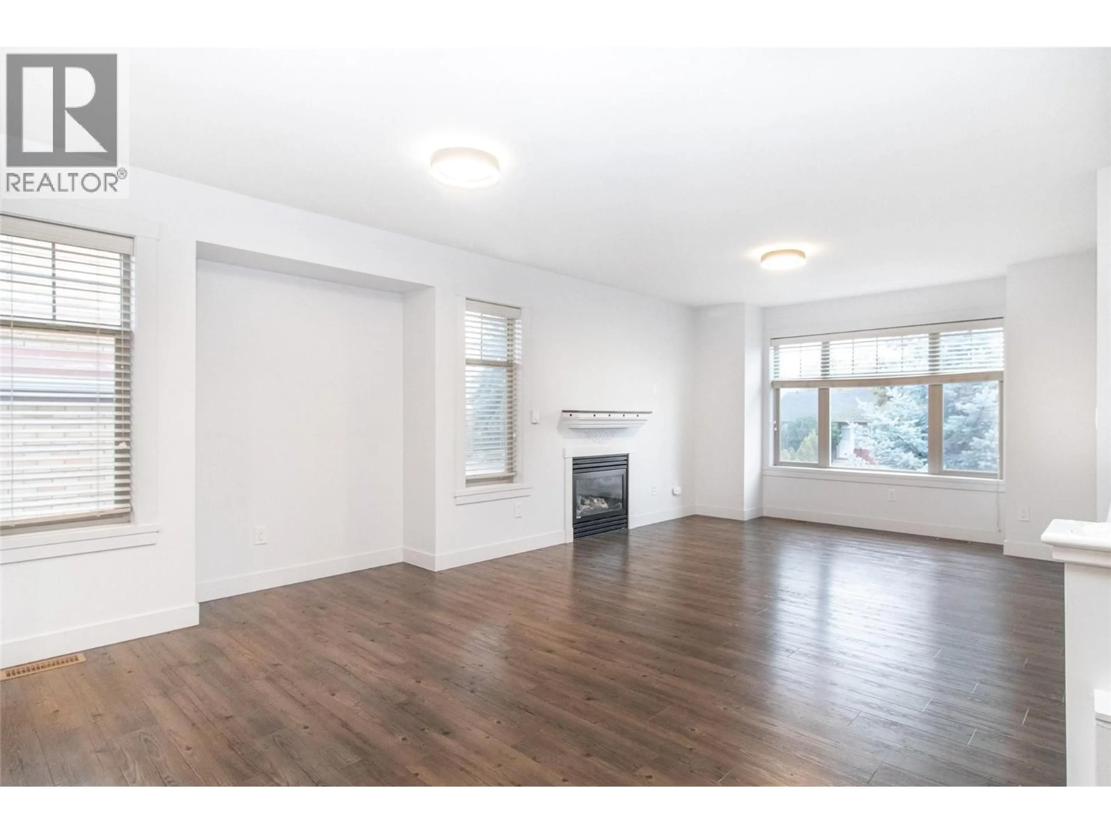 A pic of a room for 560 CHRISTLETON AVENUE, Kelowna British Columbia V1Y5J2