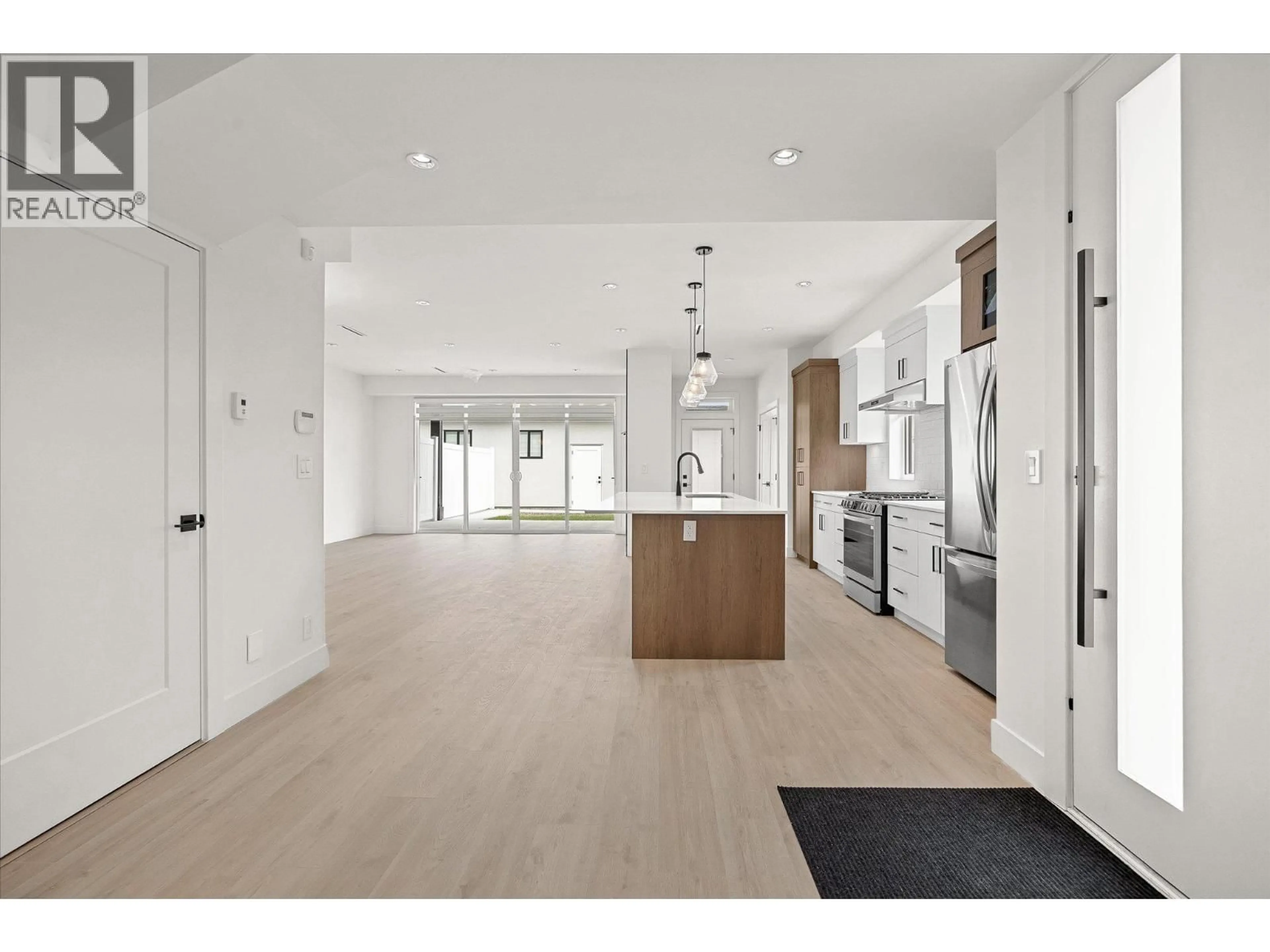 Open concept kitchen, unknown for 3 - 840 GRENFELL AVENUE, Kelowna British Columbia V1Y5J4