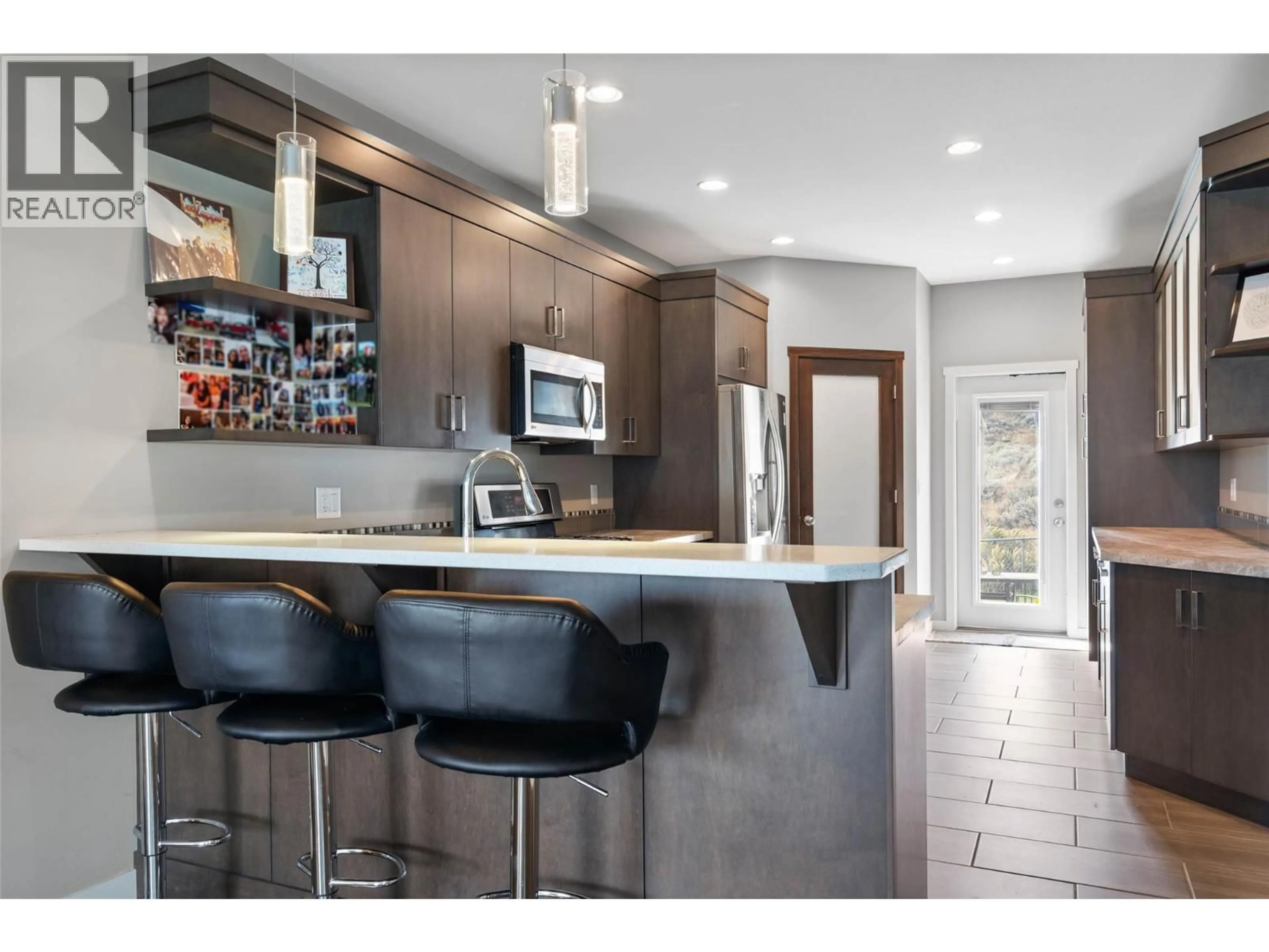 Contemporary kitchen, ceramic/tile floor for 2209 SADDLEBACK DRIVE, Kamloops British Columbia V2B0G7