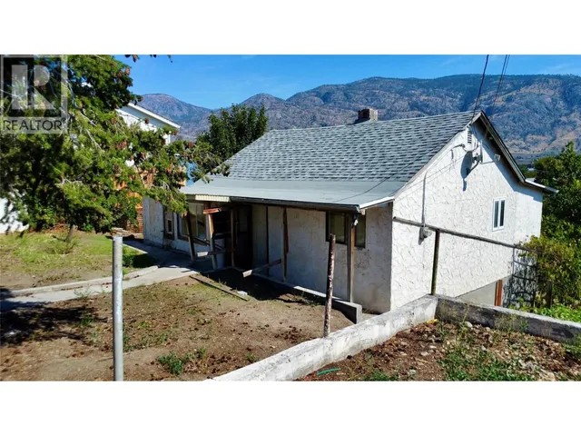 7209 HERON LANE, Osoyoos 3
