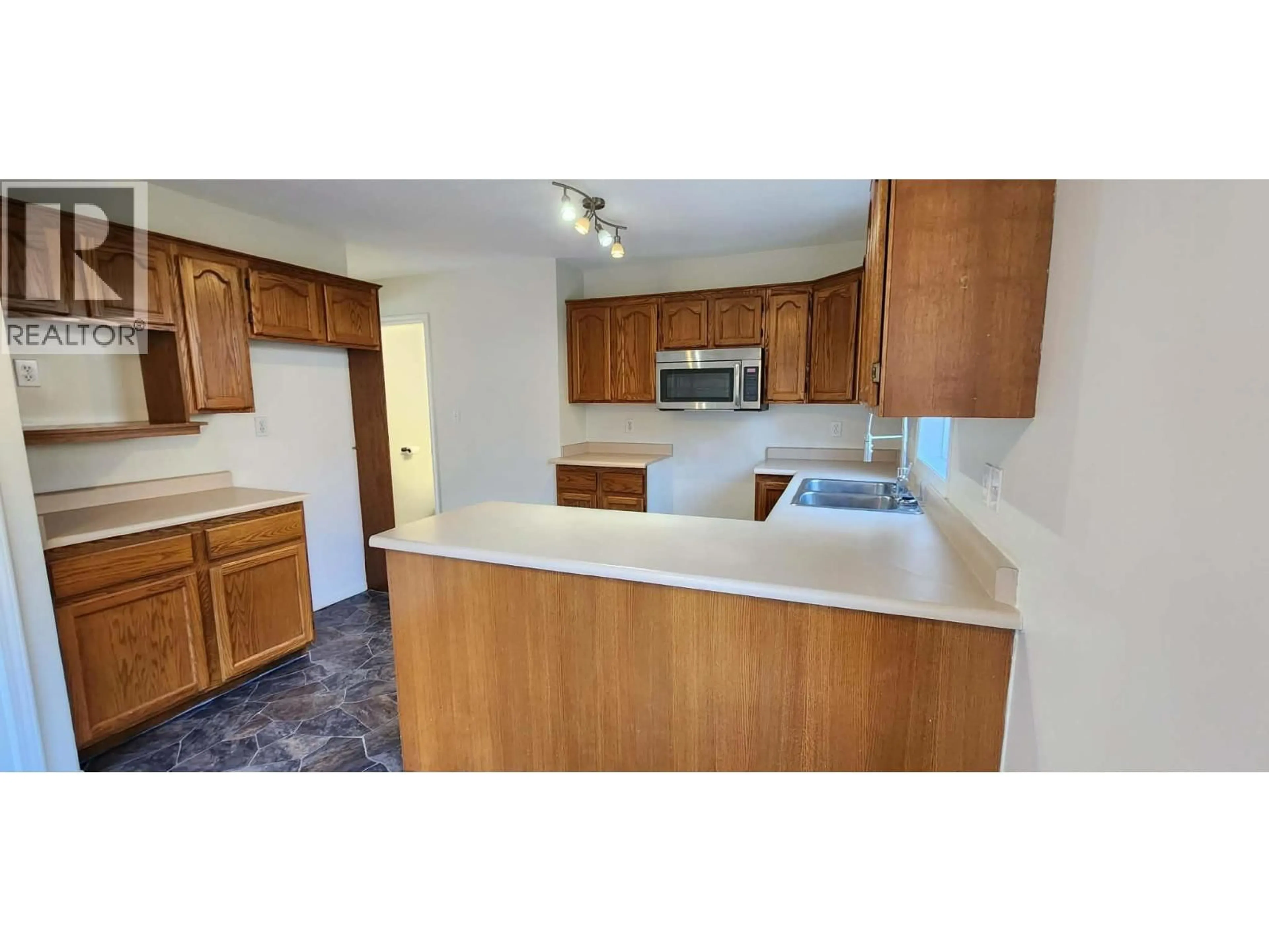 Standard kitchen, unknown for 2110 PARK AVENUE, Lumby British Columbia V0E2G0
