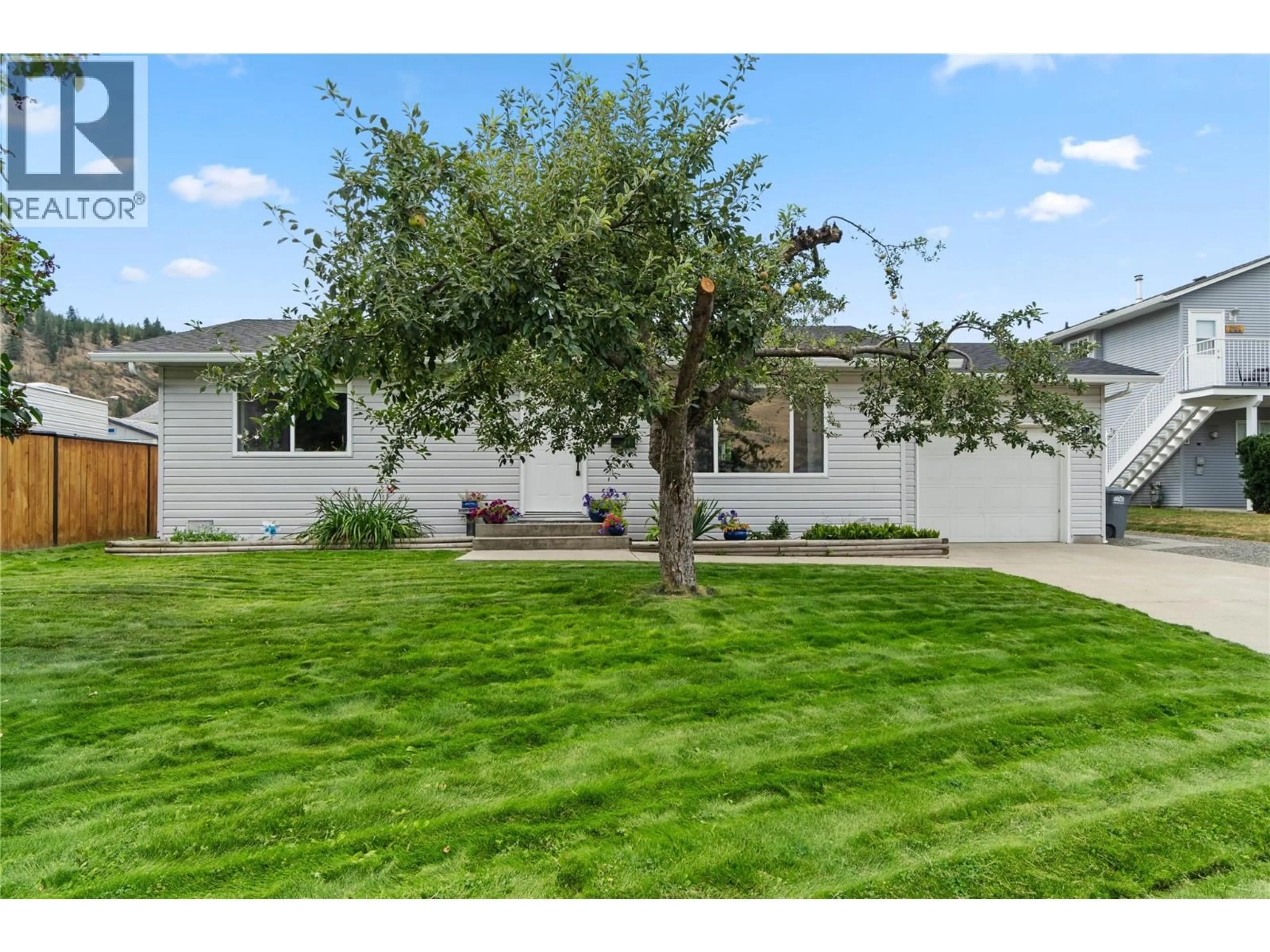 A pic from outside/outdoor area/front of a property/back of a property/a pic from drone, street for 8871 BADGER DRIVE, Kamloops British Columbia V2C6V2