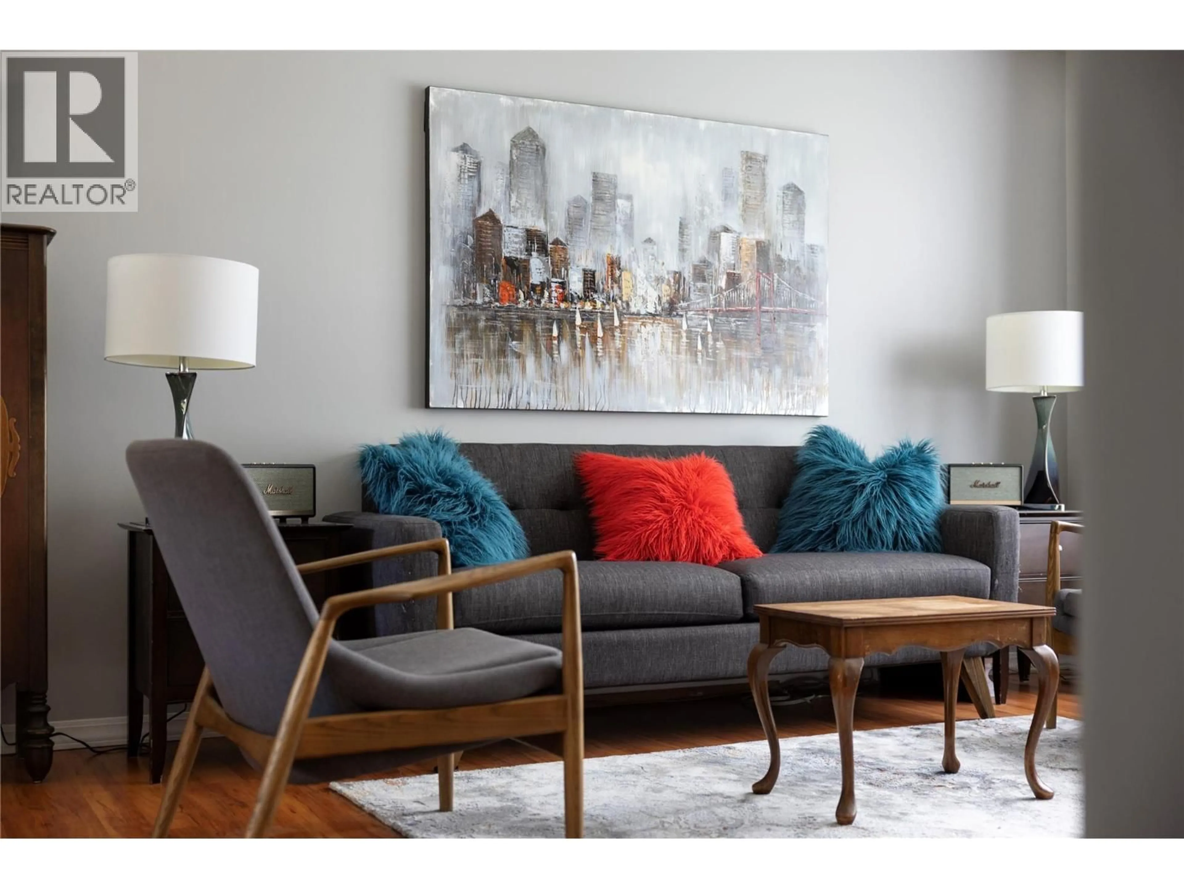 Living room with furniture, wood/laminate floor for 3429 LARCH DRIVE, Spallumcheen British Columbia V4Y0S8