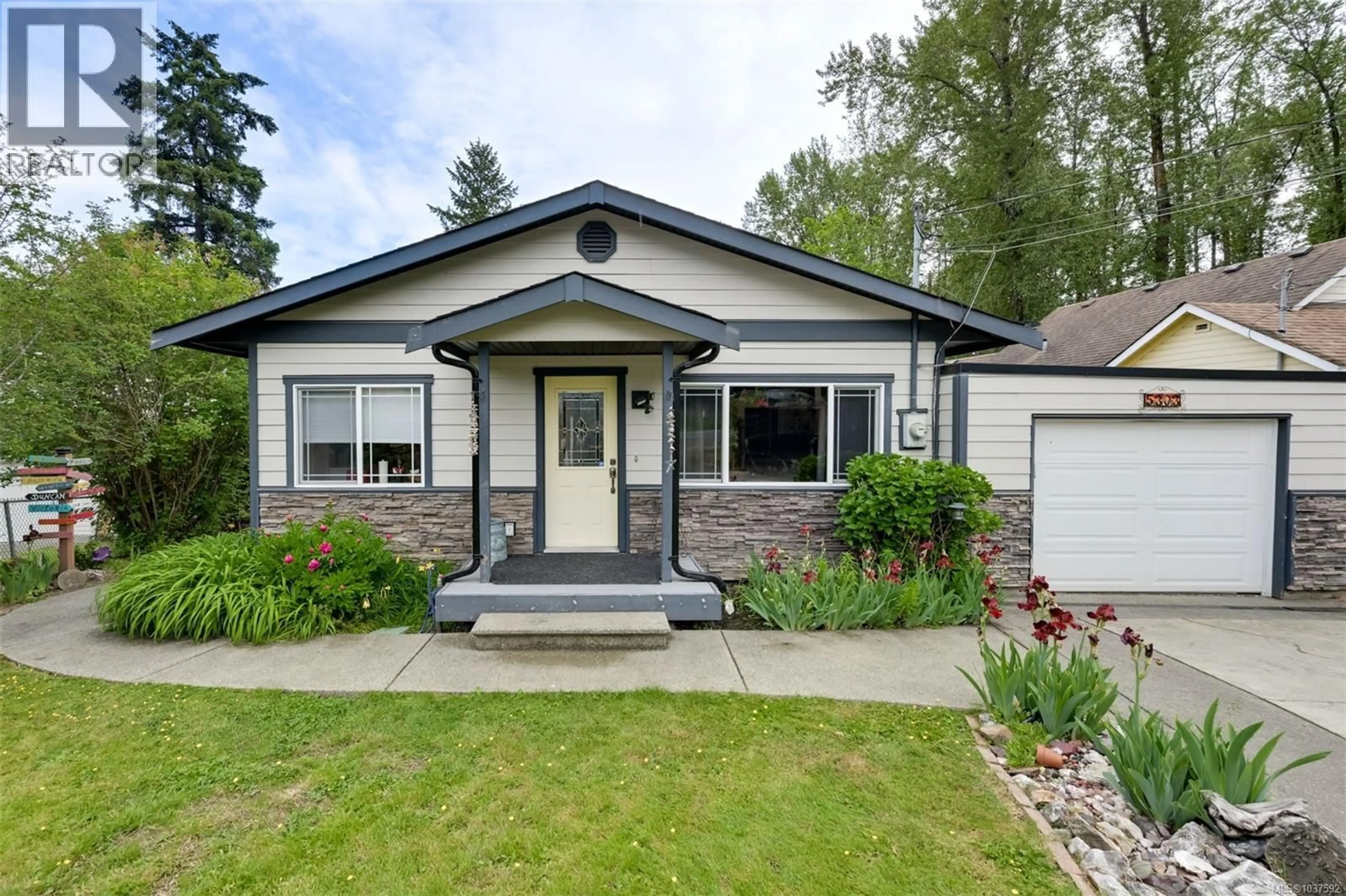 Home with vinyl exterior material, street for 5303 KOKSILAH ROAD, Duncan British Columbia V9L6V3
