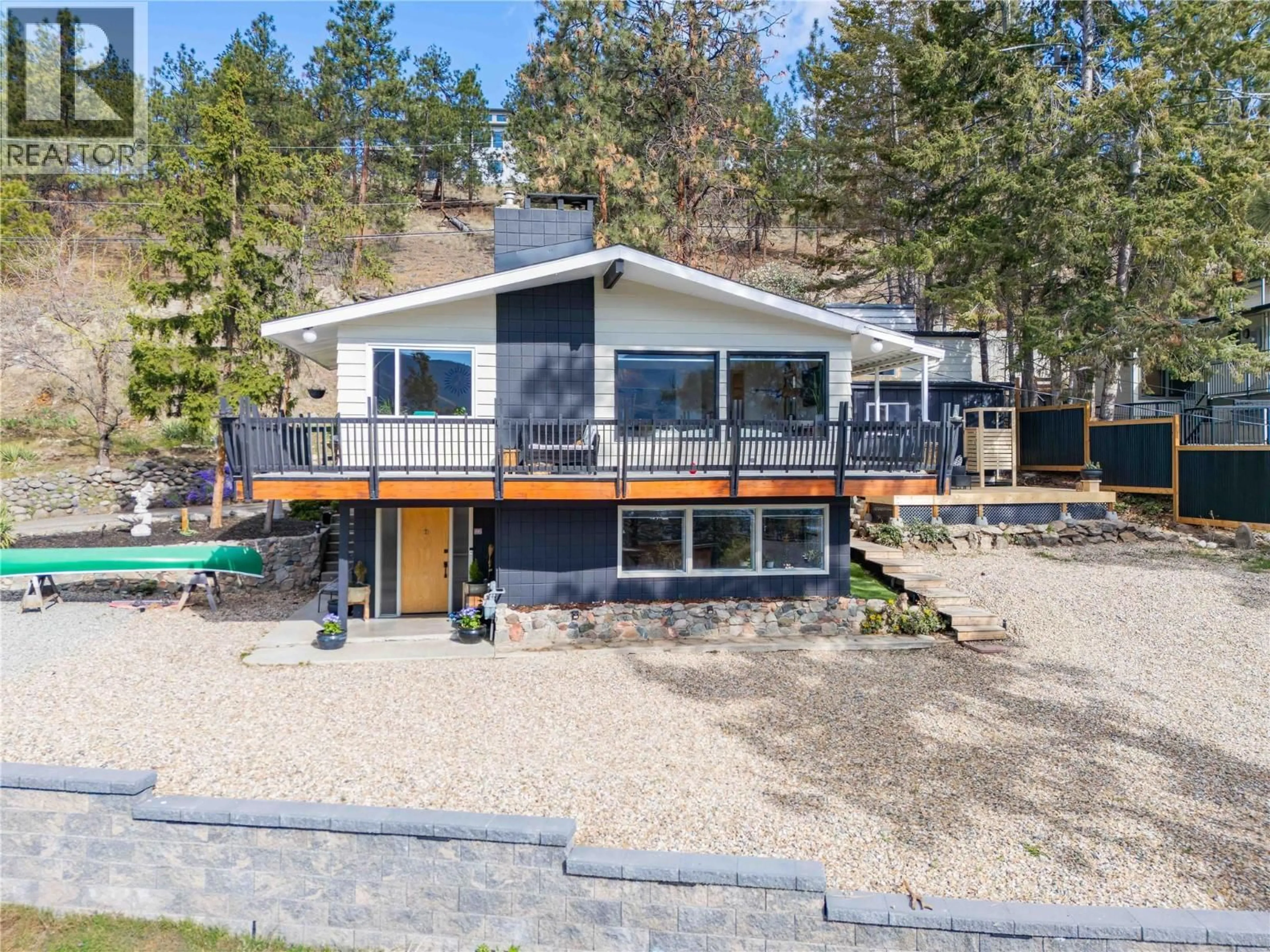 A pic from outside/outdoor area/front of a property/back of a property/a pic from drone, water/lake/river/ocean view for 3991 DESERT PINES AVENUE, Peachland British Columbia V0H1X2