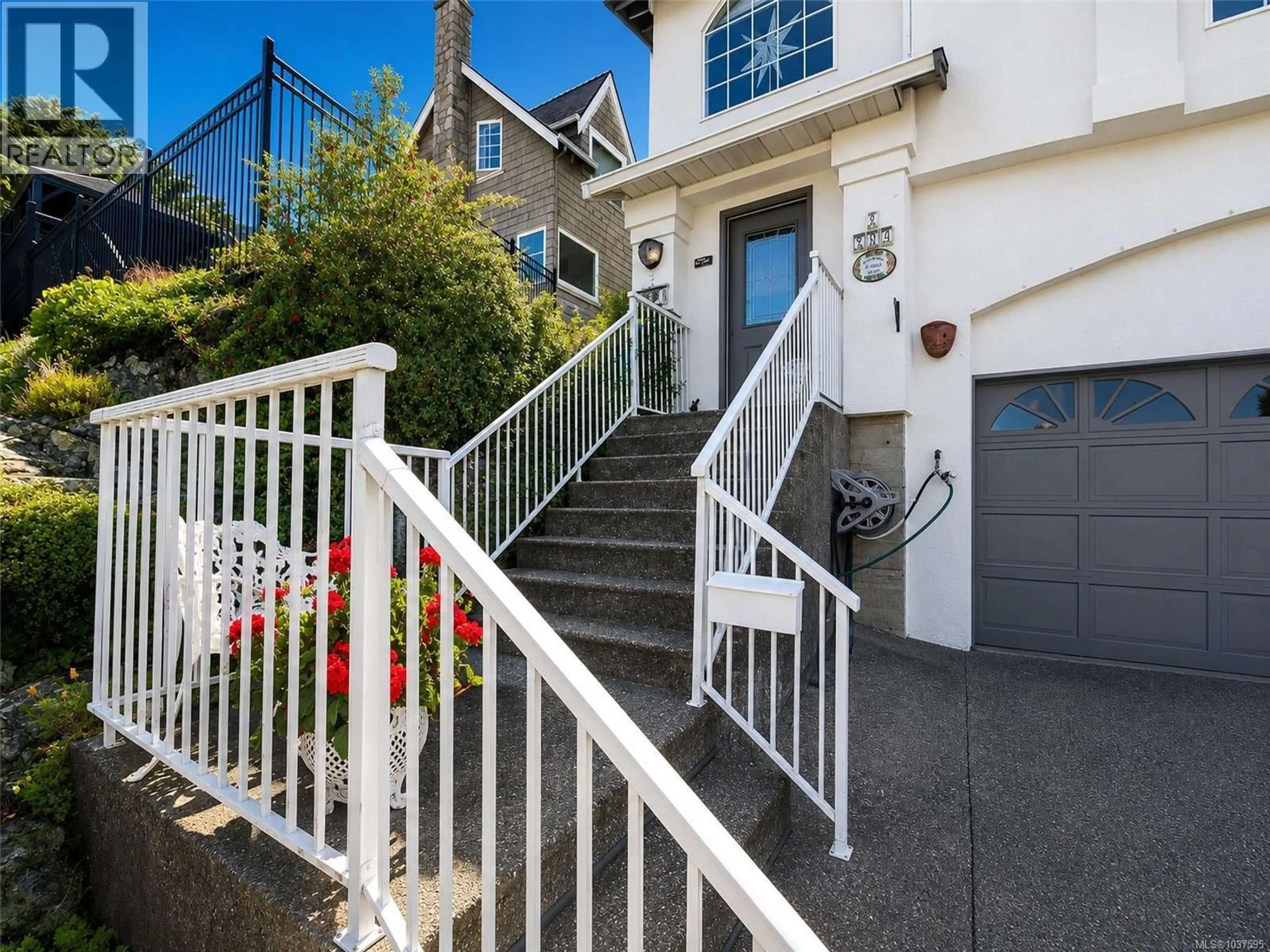 Stairs for 2 - 709 LUSCOMBE PLACE, Esquimalt British Columbia V9A7L6