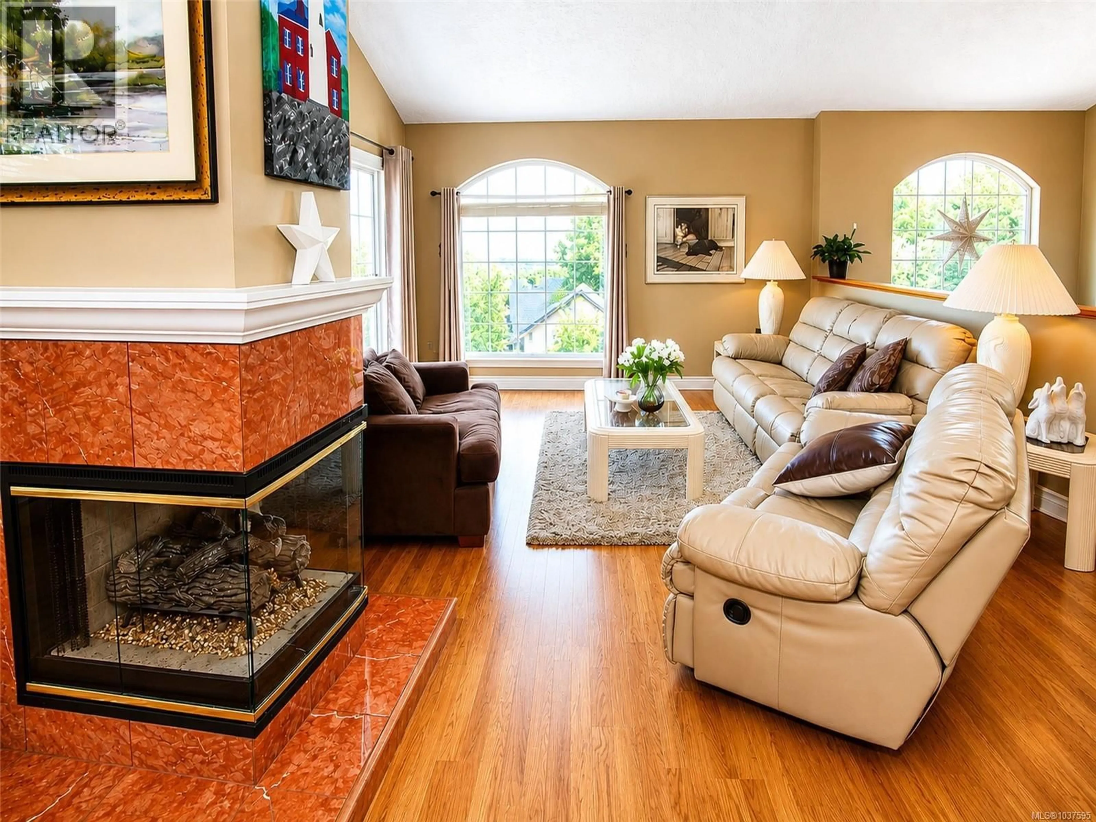 Living room with furniture, ceramic/tile floor for 2 - 709 LUSCOMBE PLACE, Esquimalt British Columbia V9A7L6