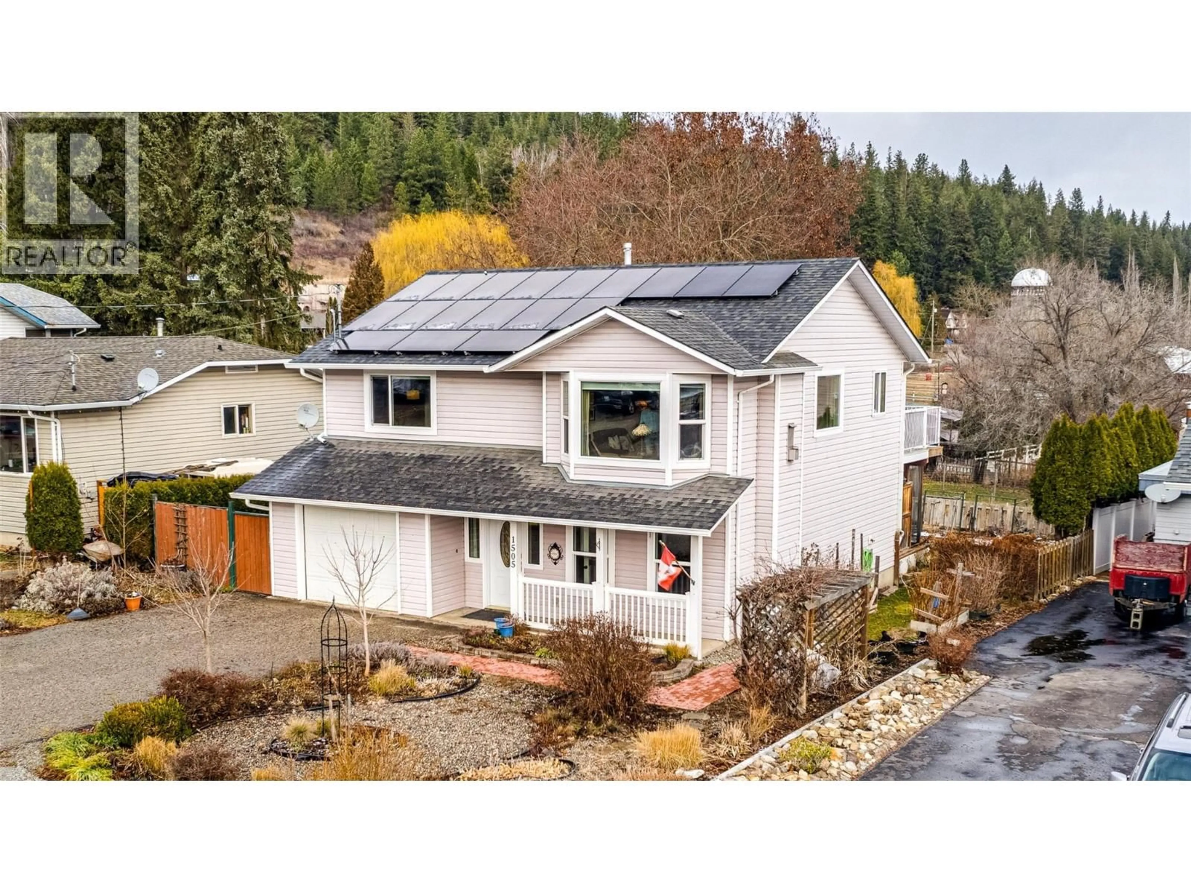 A pic from outside/outdoor area/front of a property/back of a property/a pic from drone, street for 1505 NORTHERN AVENUE, Enderby British Columbia V0E1V1