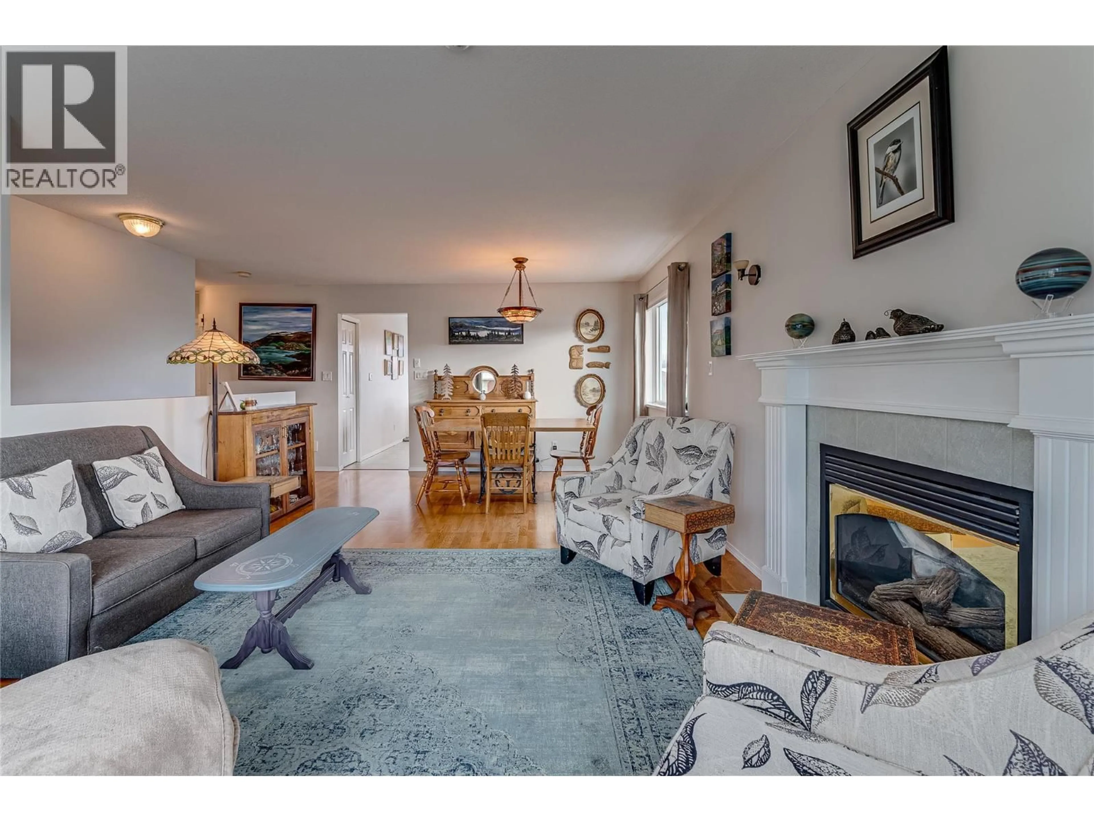 Living room with furniture, unknown for 1505 NORTHERN AVENUE, Enderby British Columbia V0E1V1