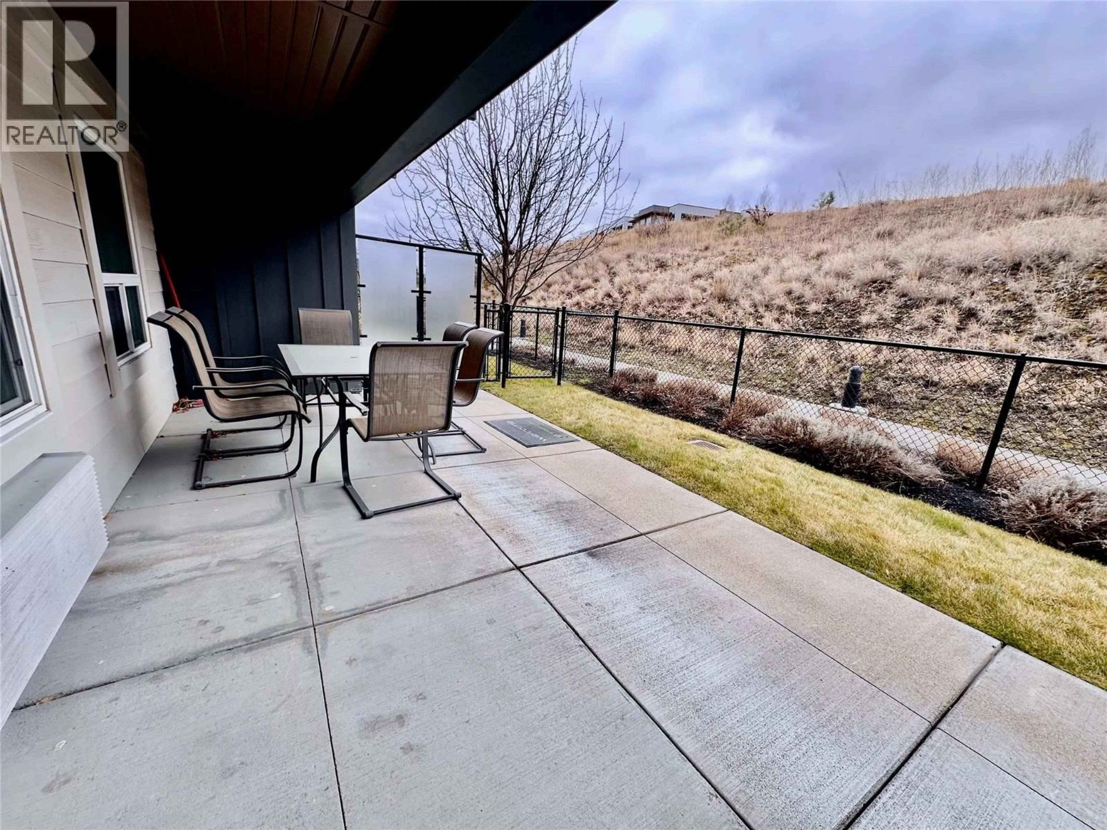 Patio, water/lake/river/ocean view for 108 - 883 ACADEMY WAY, Kelowna British Columbia V1V0A2