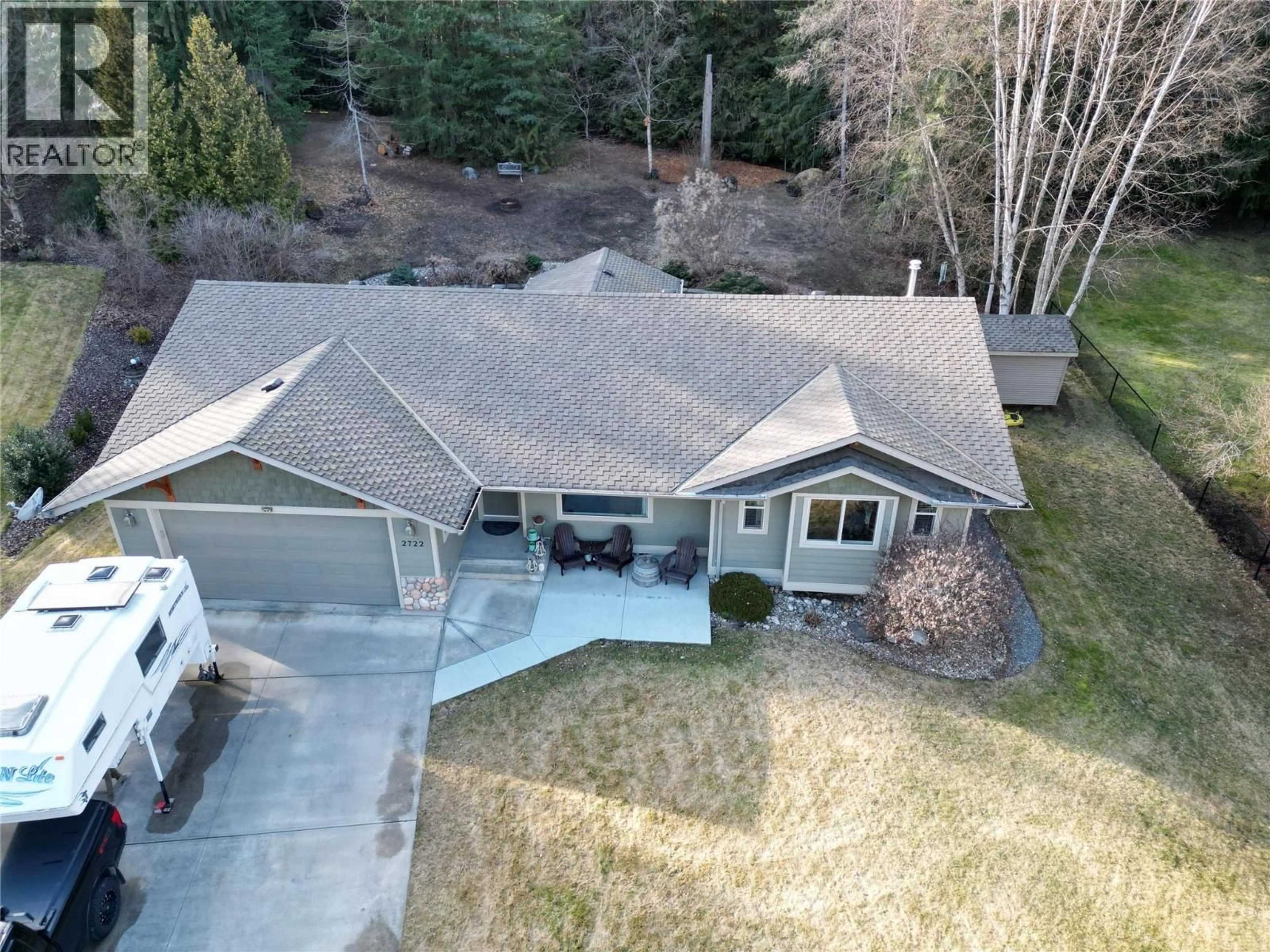 A pic from outside/outdoor area/front of a property/back of a property/a pic from drone, street for 2722 MOUNT DALE PLACE, Blind Bay British Columbia V0E1H1