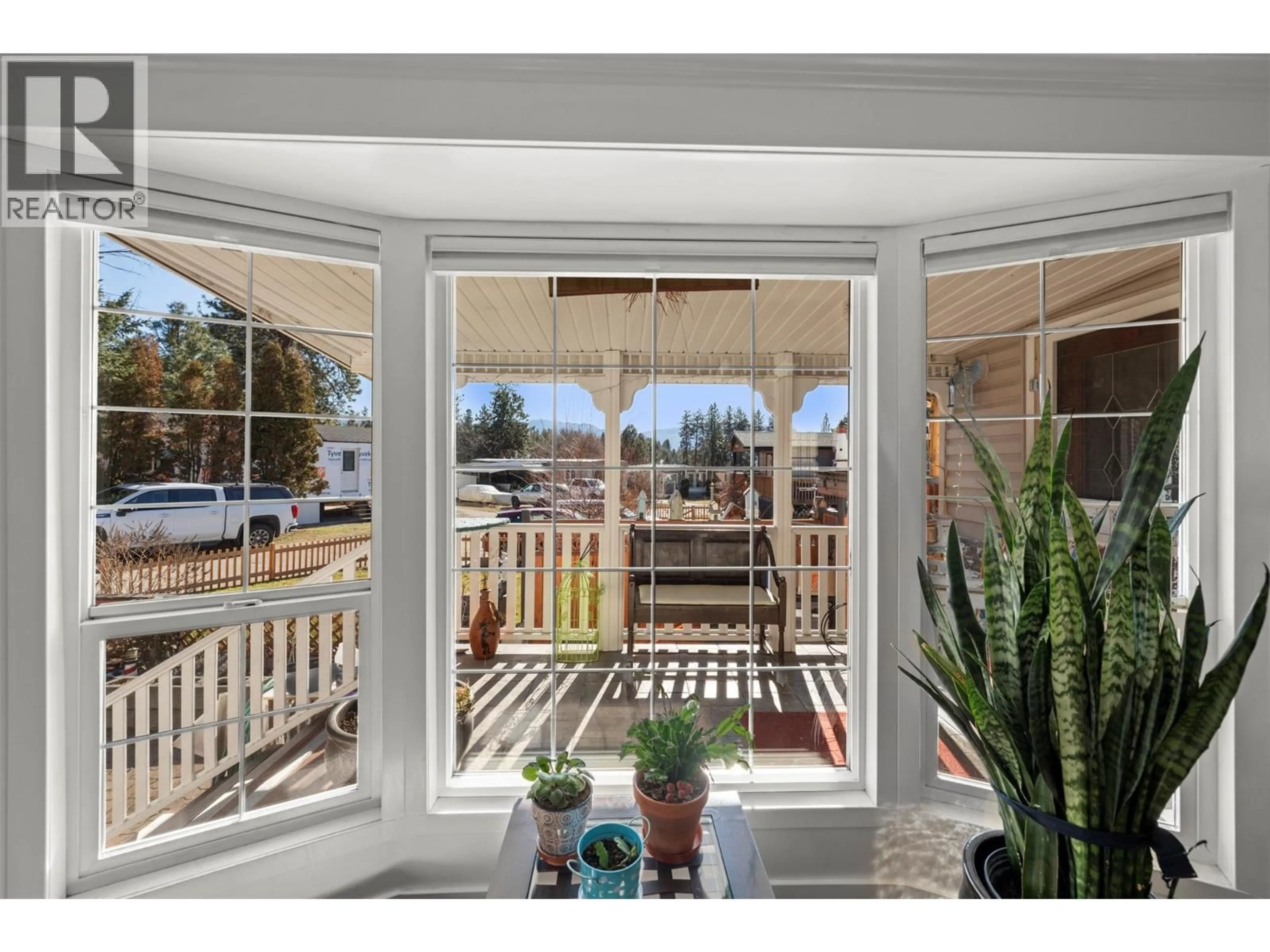 Indoor entryway for 1999 HIGHWAY 97 S OTHER, West Kelowna British Columbia V1Z1B2