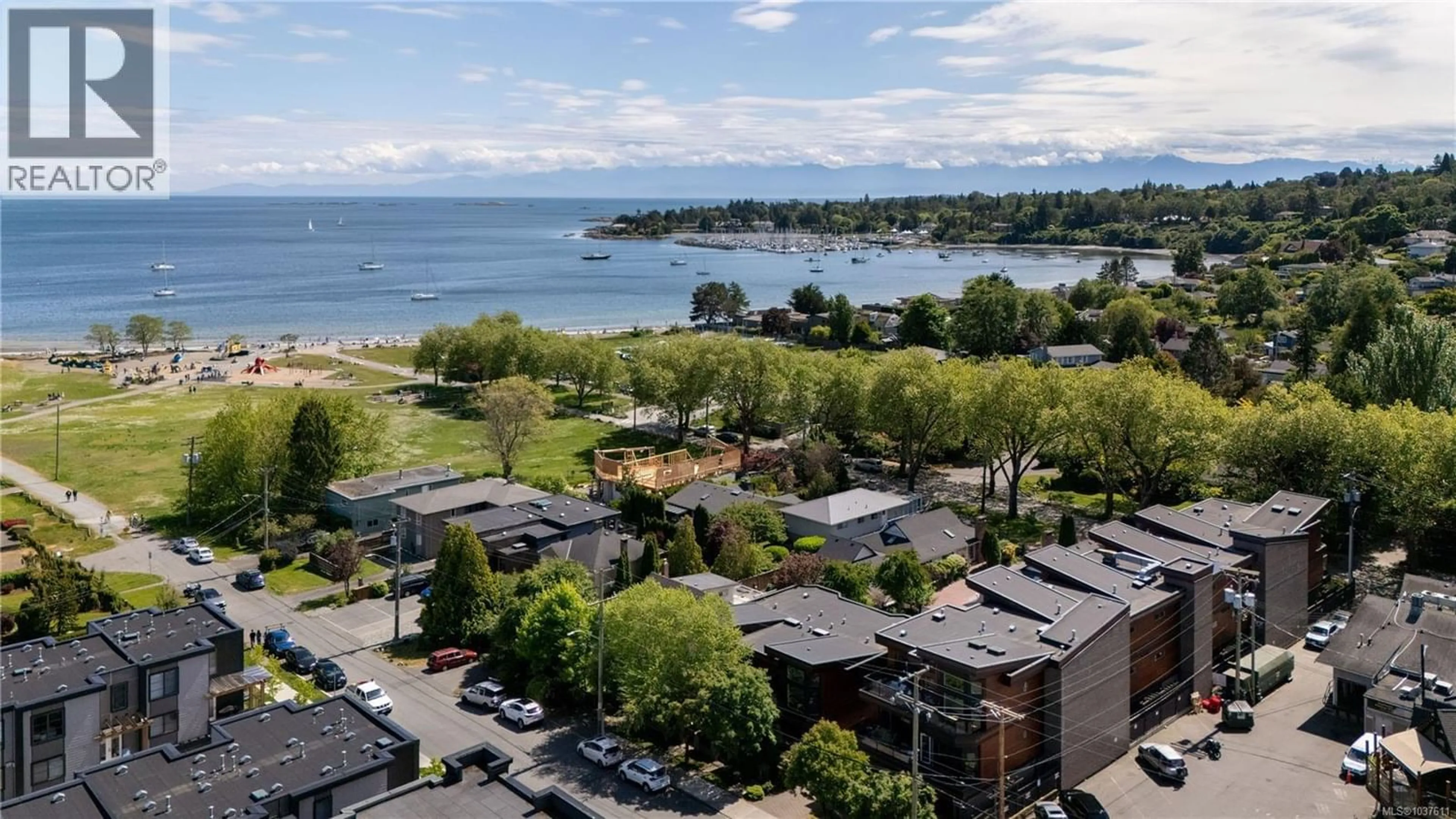 Unknown for TH2 - 2591 PENRHYN STREET, Saanich British Columbia V8N1G4
