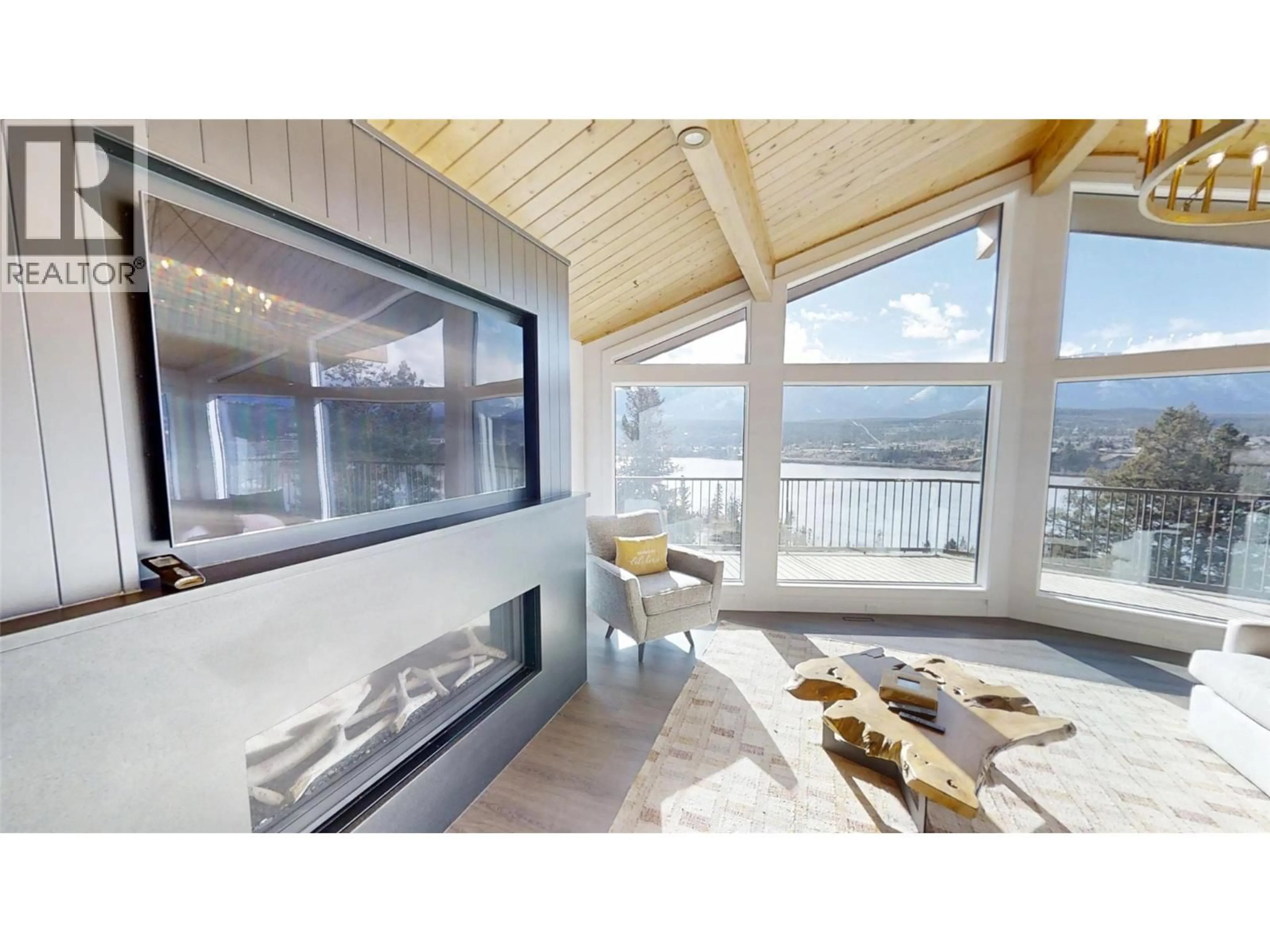 Unknown for 521 UPPER LAKEVIEW ROAD, Invermere British Columbia V0A1K3