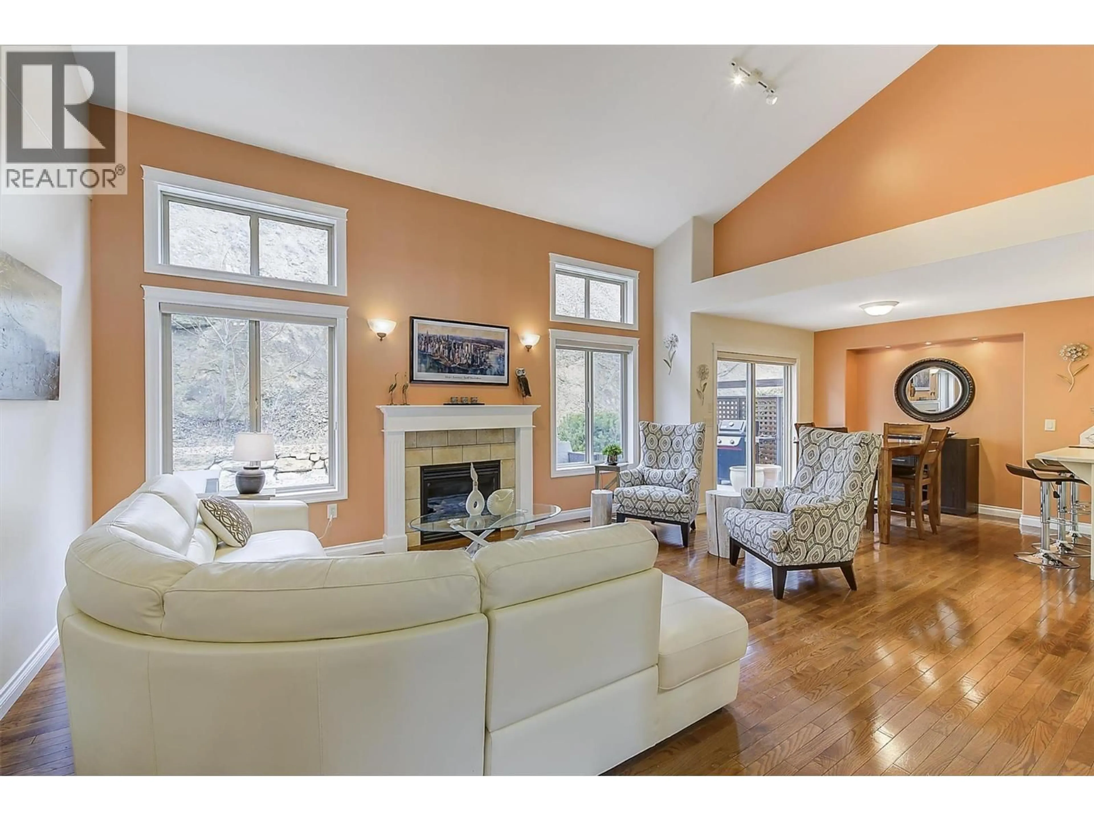 Living room with furniture, unknown for 108 - 550 GLENMEADOWS ROAD, Kelowna British Columbia V1V1X3