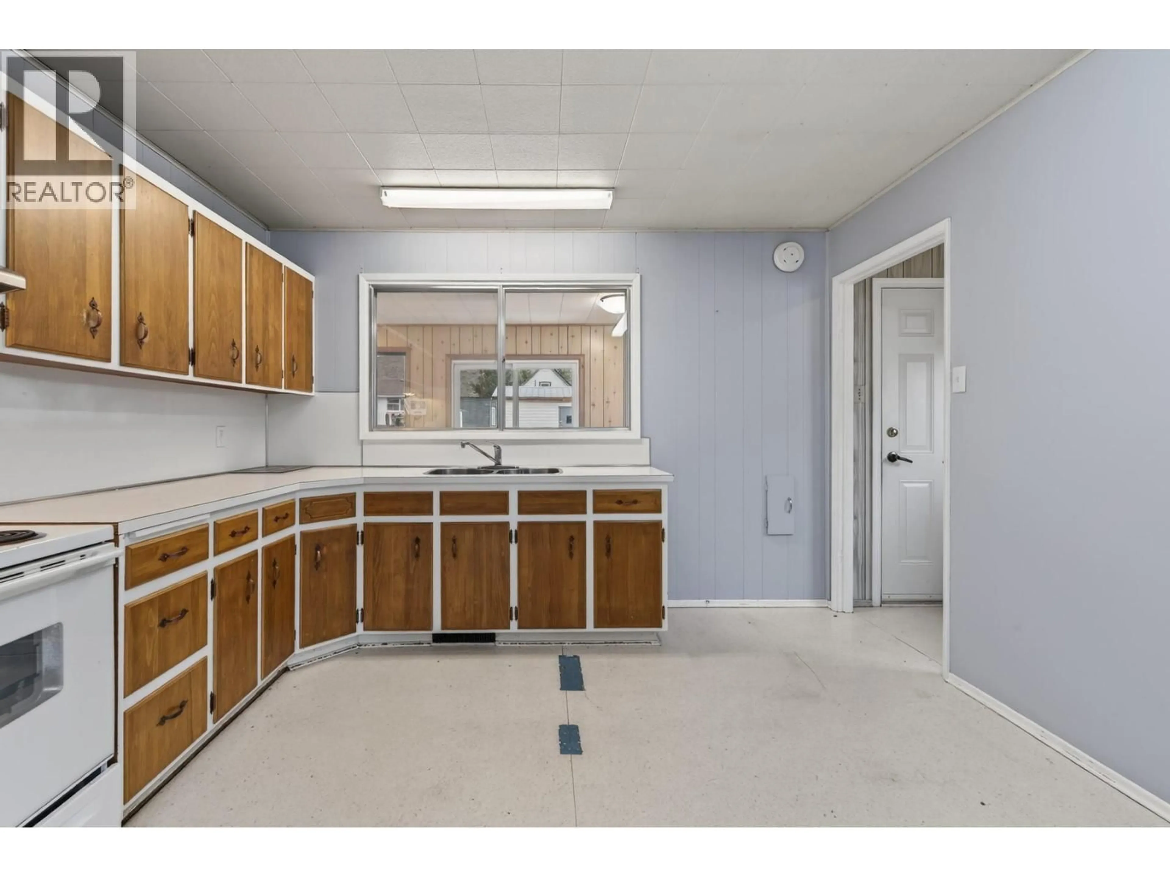 Standard kitchen, unknown for 506 BANCROFT STREET, Ashcroft British Columbia V0K1A0