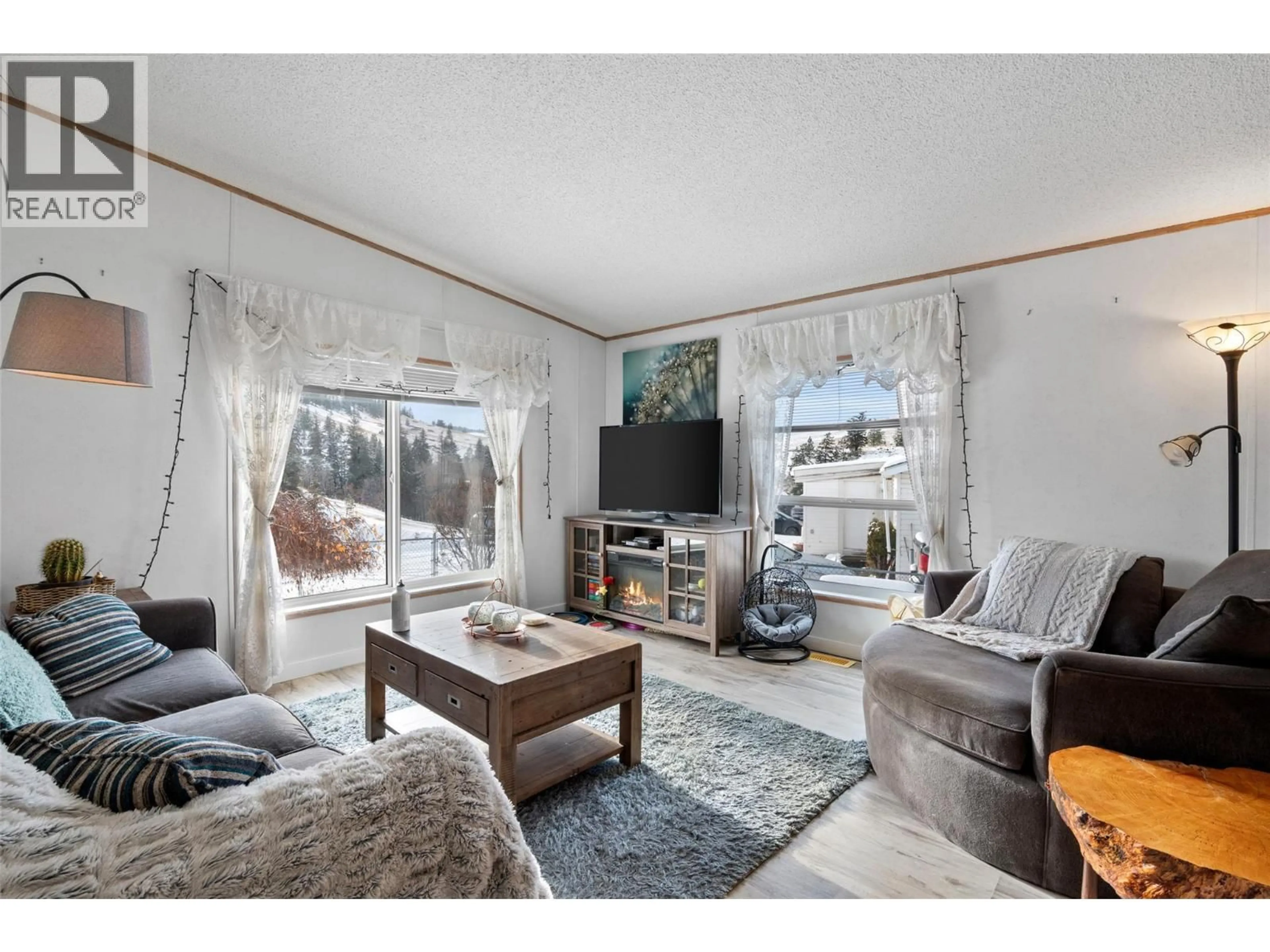 Living room with furniture, unknown for 22 - 2815 PRINCETON KAMLOOPS 5A HIGHWAY, Kamloops British Columbia V0E2A0