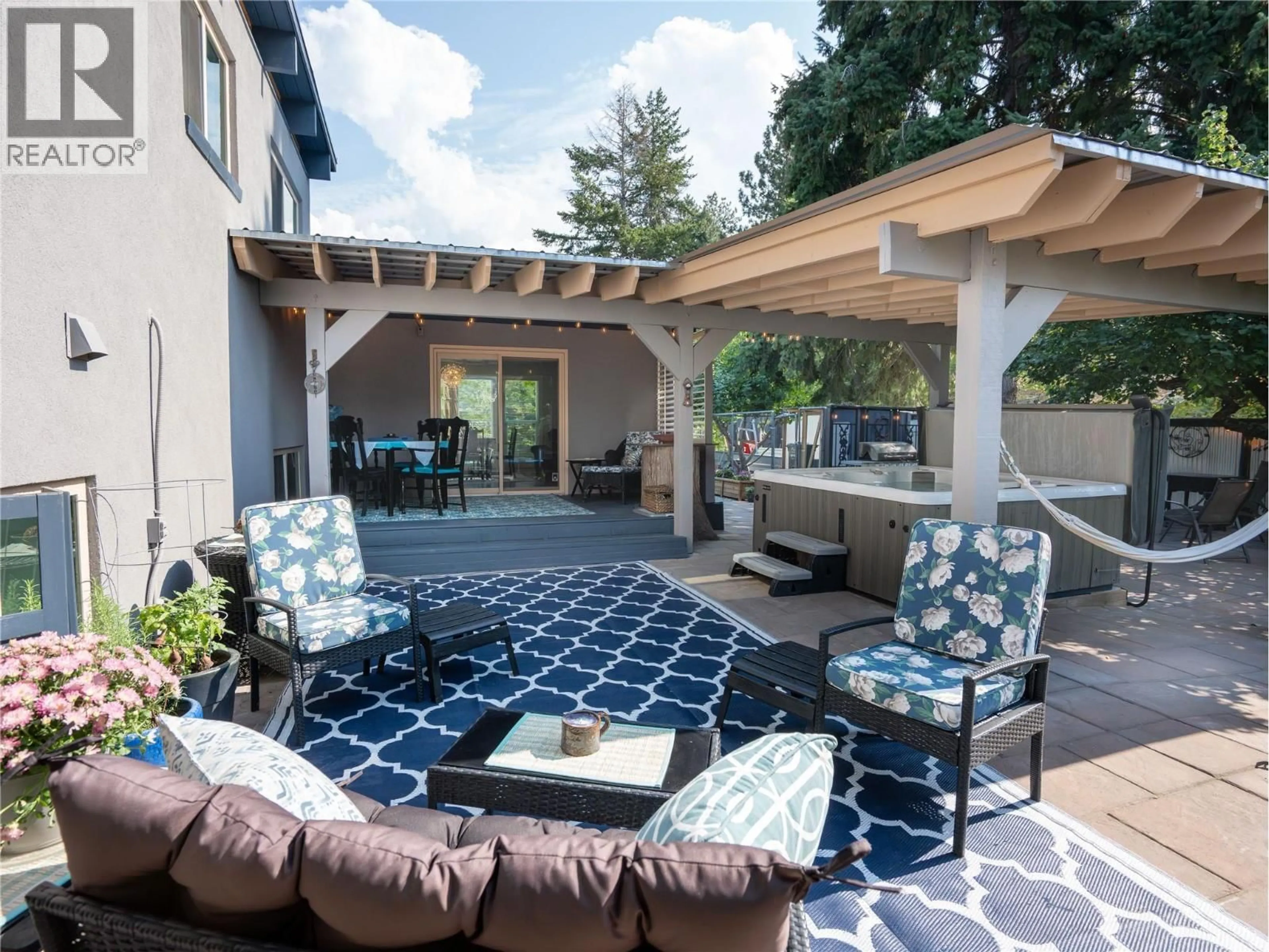 Patio, unknown for 1618 DUNCAN AVE E AVENUE, Penticton British Columbia V2A2X9