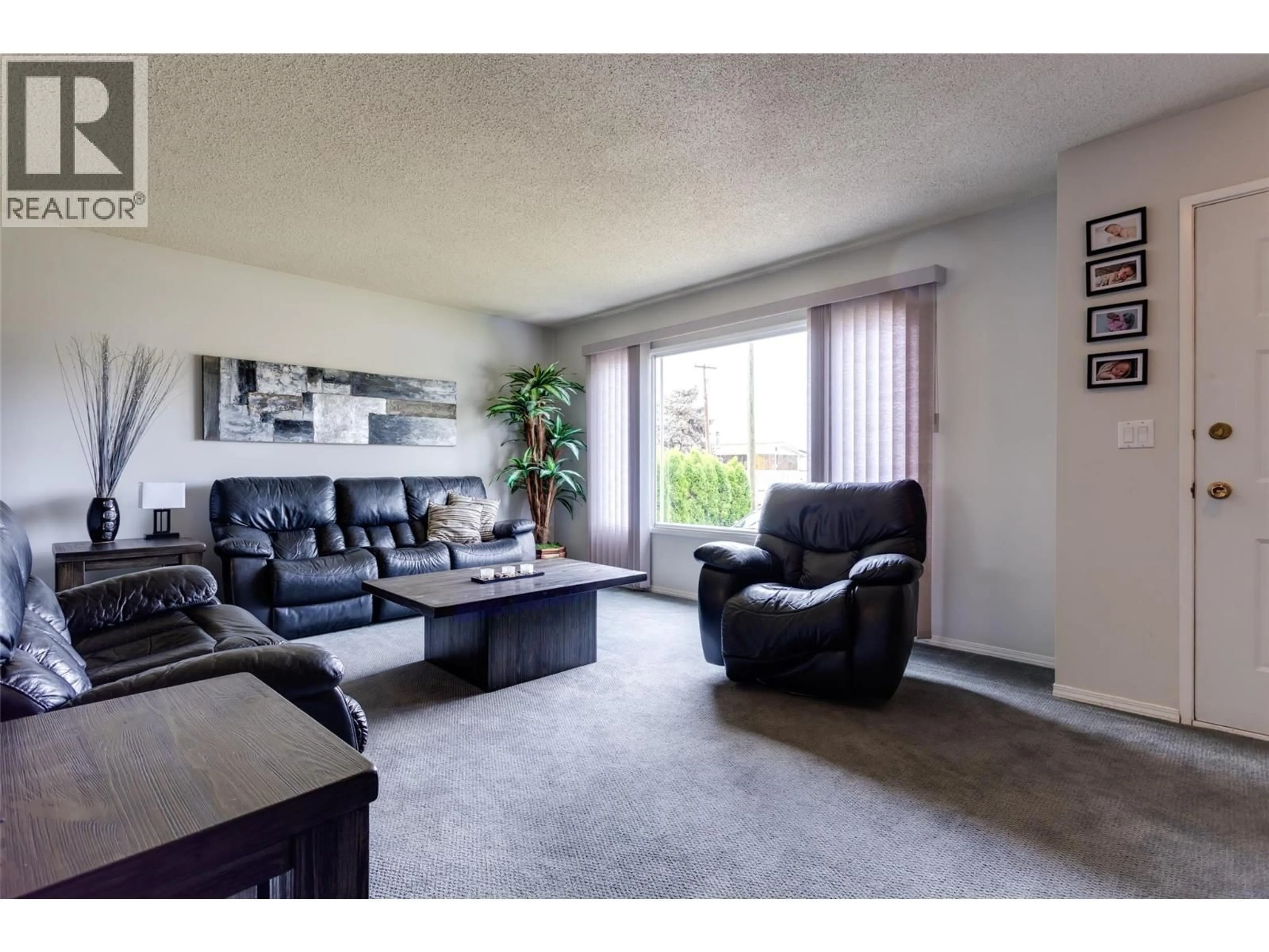 Living room with furniture, unknown for 685 QUIGLEY ROAD, Kelowna British Columbia V1X1A6