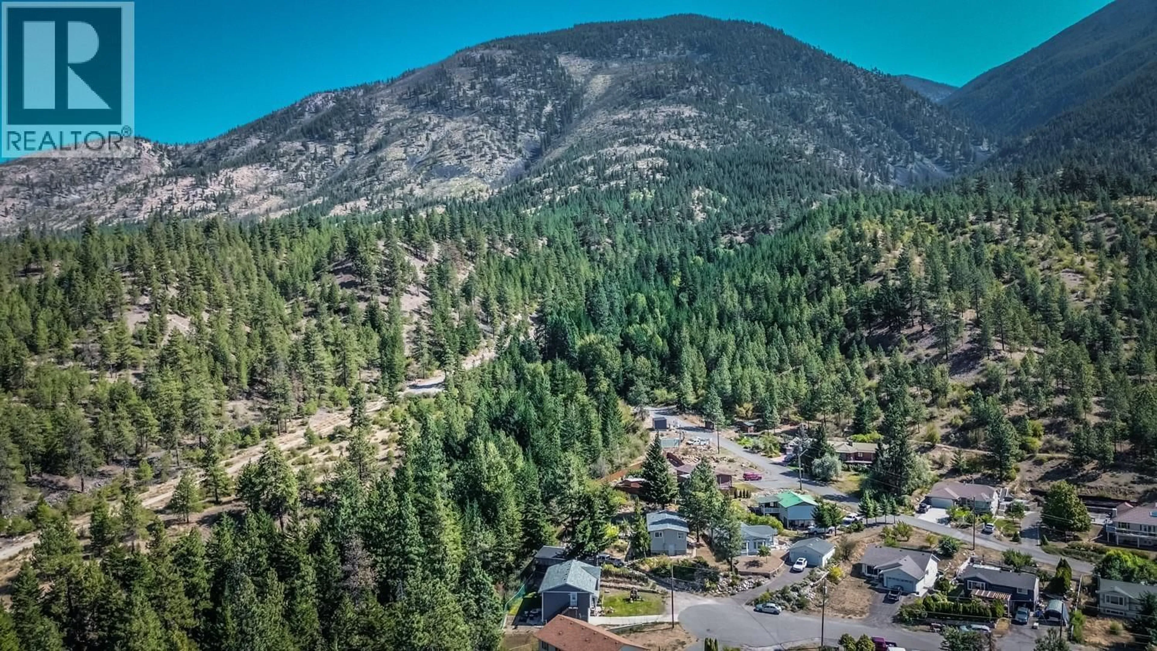 A pic from outside/outdoor area/front of a property/back of a property/a pic from drone, mountain view for 410 & 416 PONDEROSA HEIGHTS, Lytton British Columbia V0K1Z0