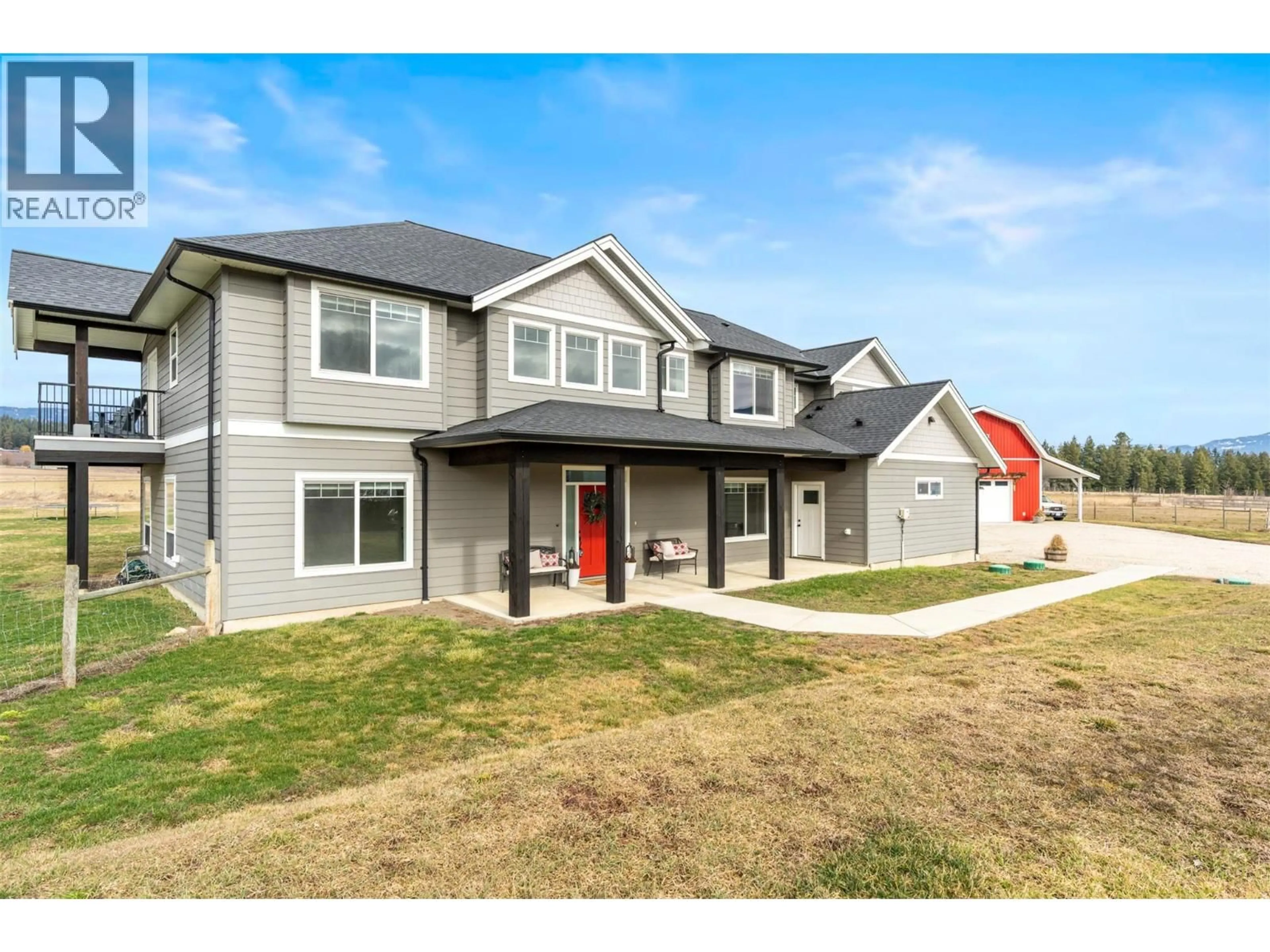 Home with vinyl exterior material, building for 4160 NOBLE ROAD, Spallumcheen British Columbia V4Y0K8