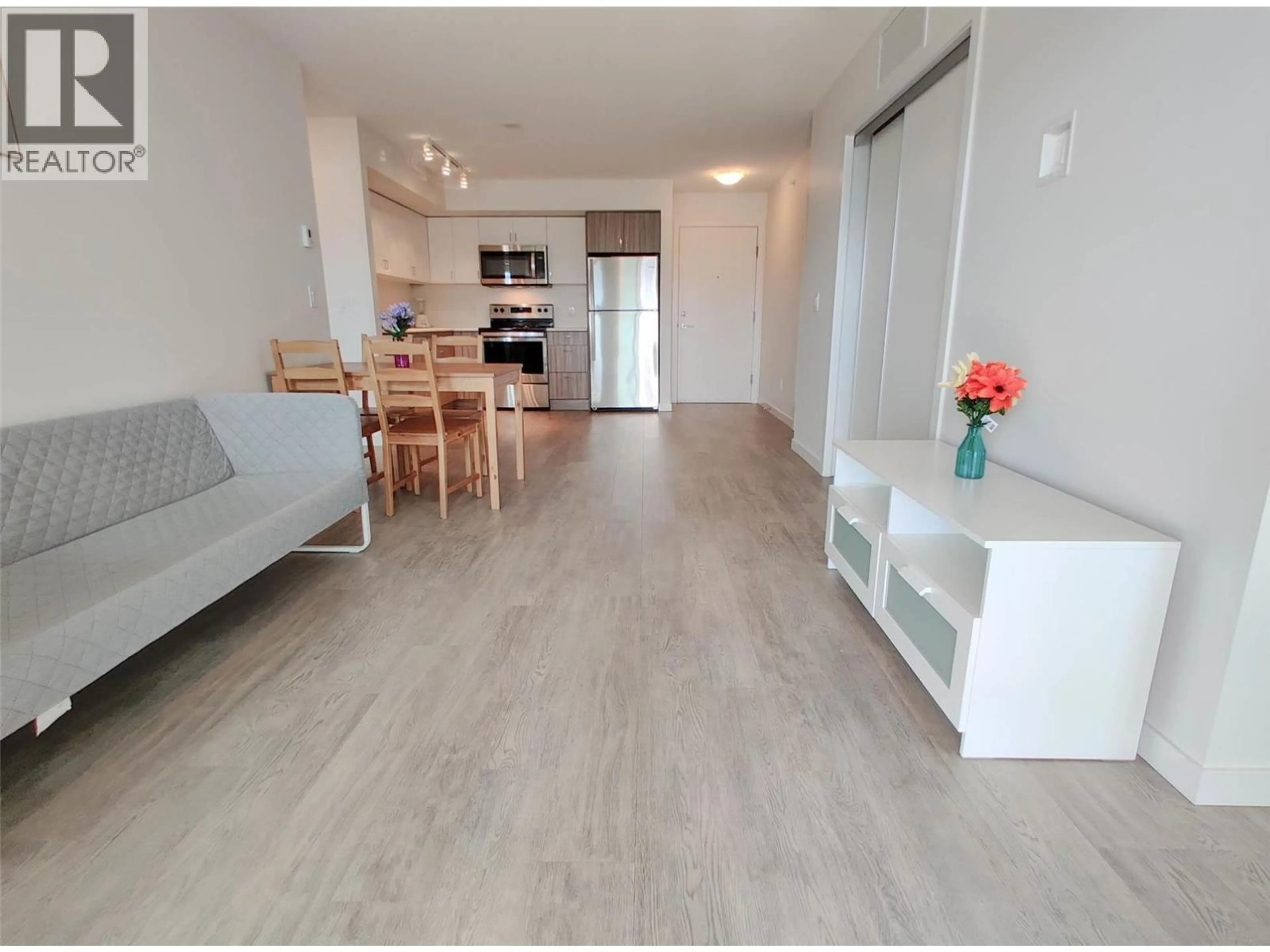 A pic of a room for PH22 - 655 ACADEMY WAY, Kelowna British Columbia V1V0A2